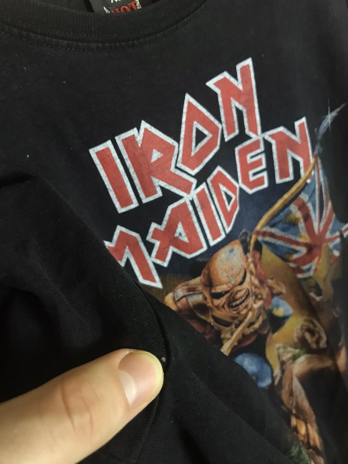 Vintage Vintage Iron Maiden the tropper t-shirt Size US XL / EU 56 / 4 - 8 Thumbnail