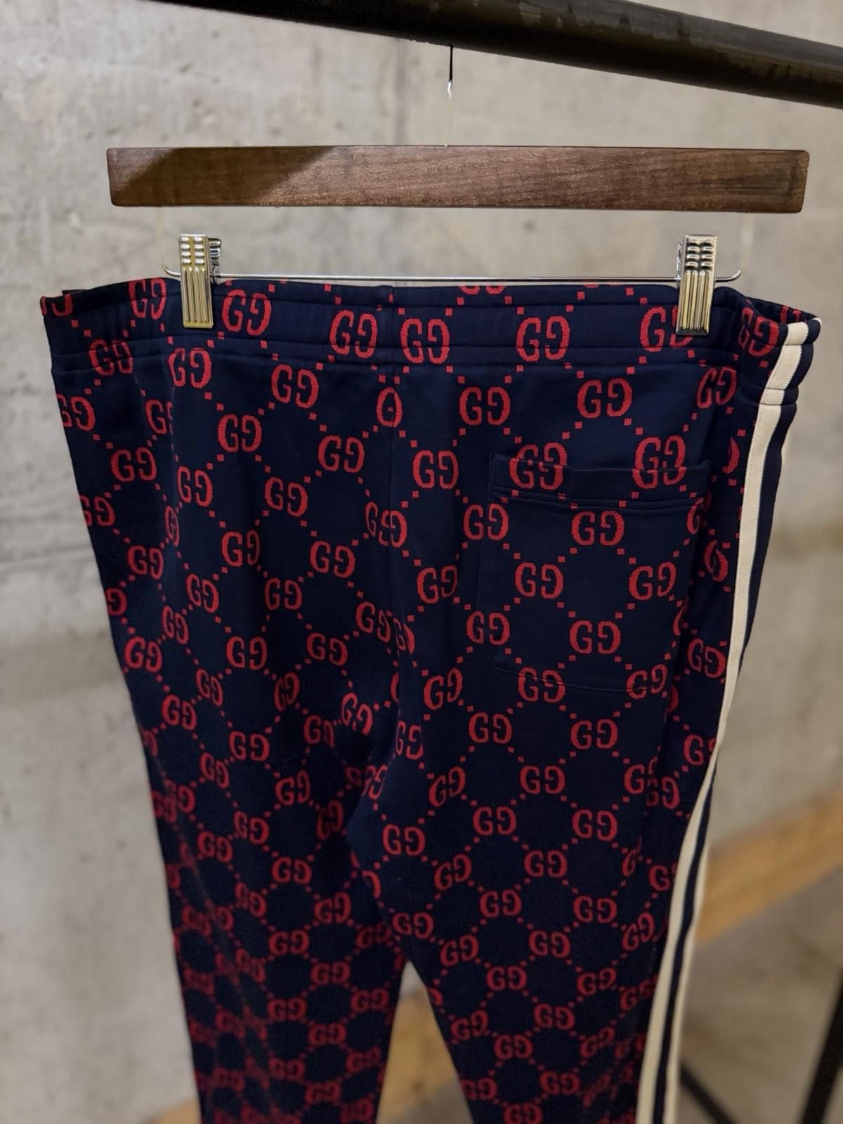 Gucci Size XXL Gucci Sweat Pants Jogger Mens Red Blue Cross Style Size 40" / US 18 - 9 Thumbnail