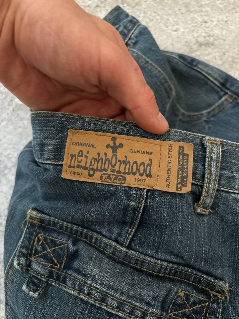 Japanese Brand × Neighborhood × Vintage Neighbourhood Vintage NYC Denim Faded Shorts Y2K Streetwear Size US 36 / EU 52 - 7 Thumbnail