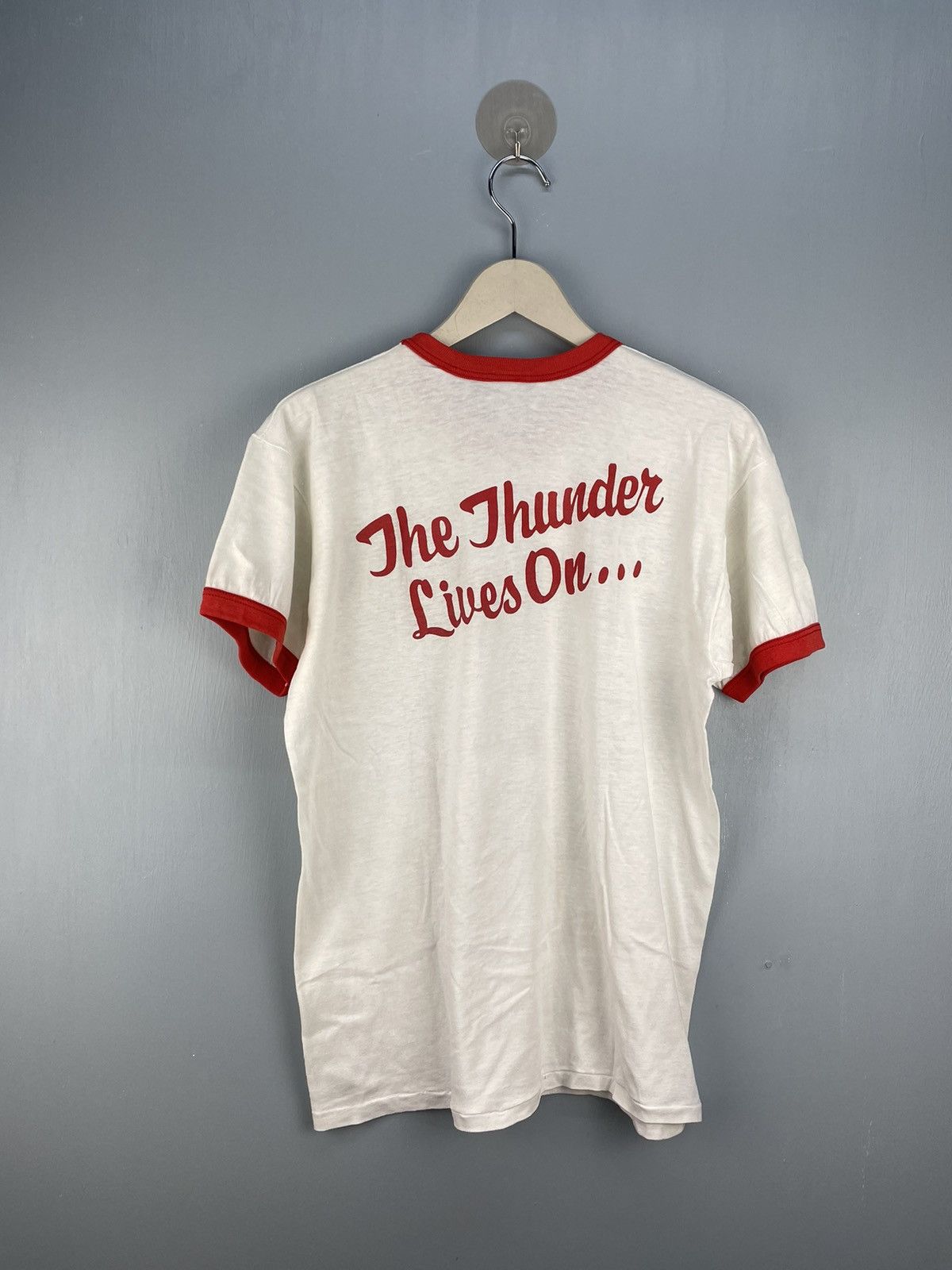 Vintage Vintage 80s Cycle World Bell Helmet ringer t shirt Size US M / EU 48-50 / 2 - 2 Thumbnail