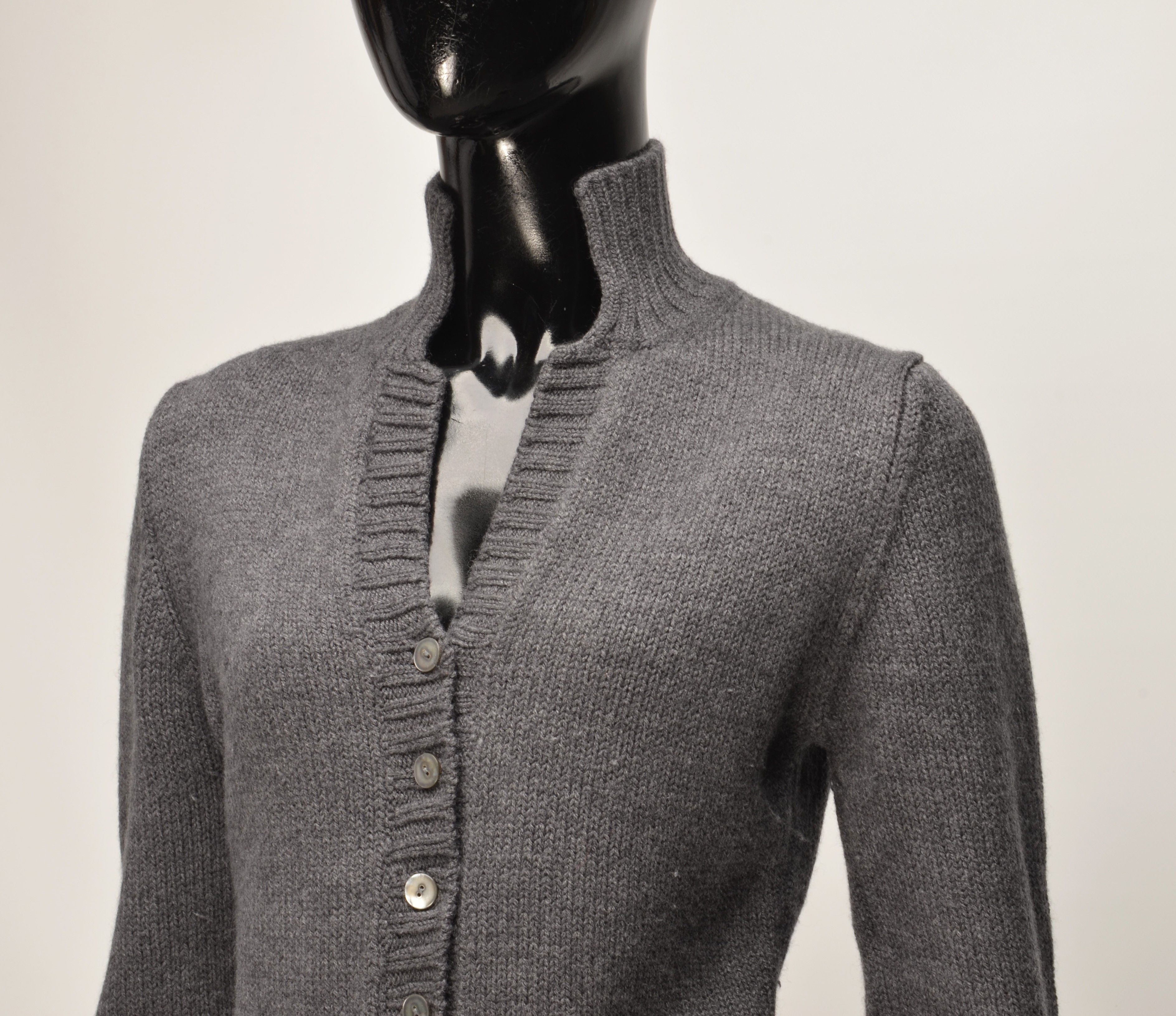 Other Elise Gug Lana Wool V-Neck Grey Knit Cardigan Size M / US 6-8 / IT 42-44 - 2 Thumbnail