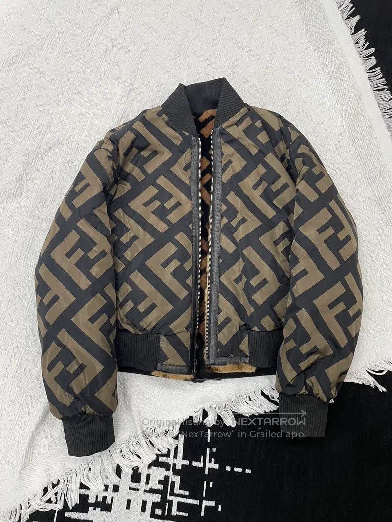 Fendi Fendi Monogrammed fur jacket with reversible design Size S / US 4 / IT 40 - 5 Thumbnail