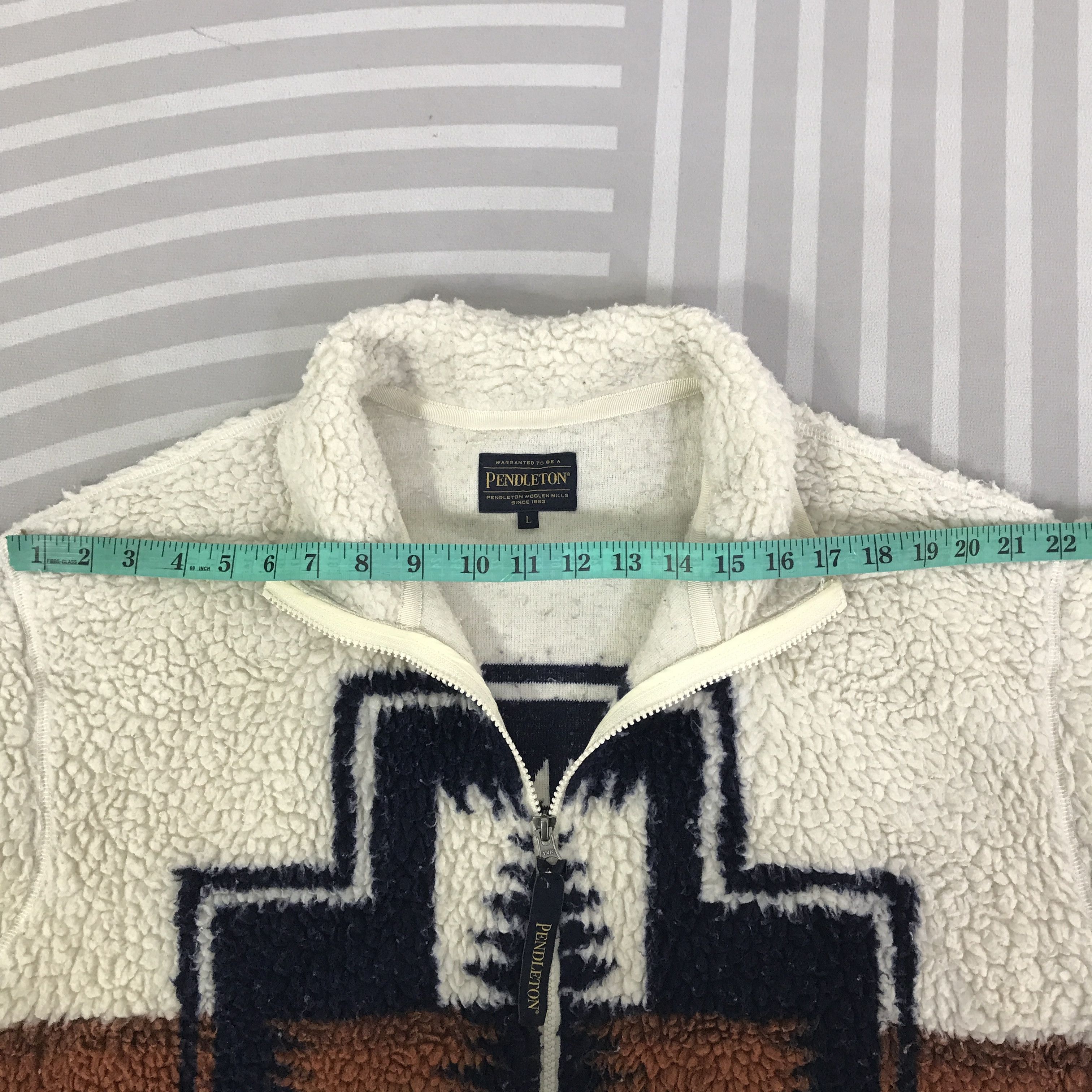 Pendleton Vintage Pandleton navajo sherpa Jacket K85B18 Size US L / EU 52-54 / 3 - 6 Thumbnail