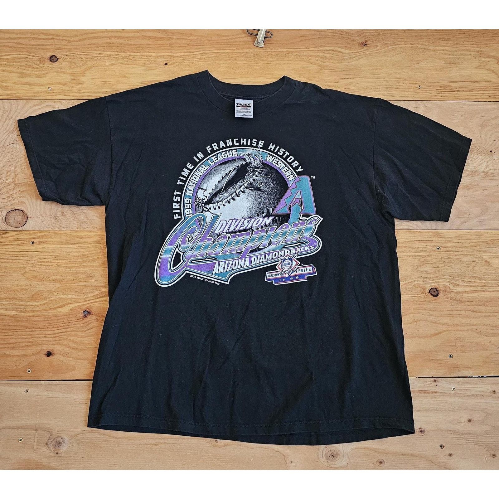 Tultex Arizona Diamondbacks 1999 Champions T-shirt, Black Sz 2XL Size US XXL / EU 58 / 5 - 1 Thumbnail