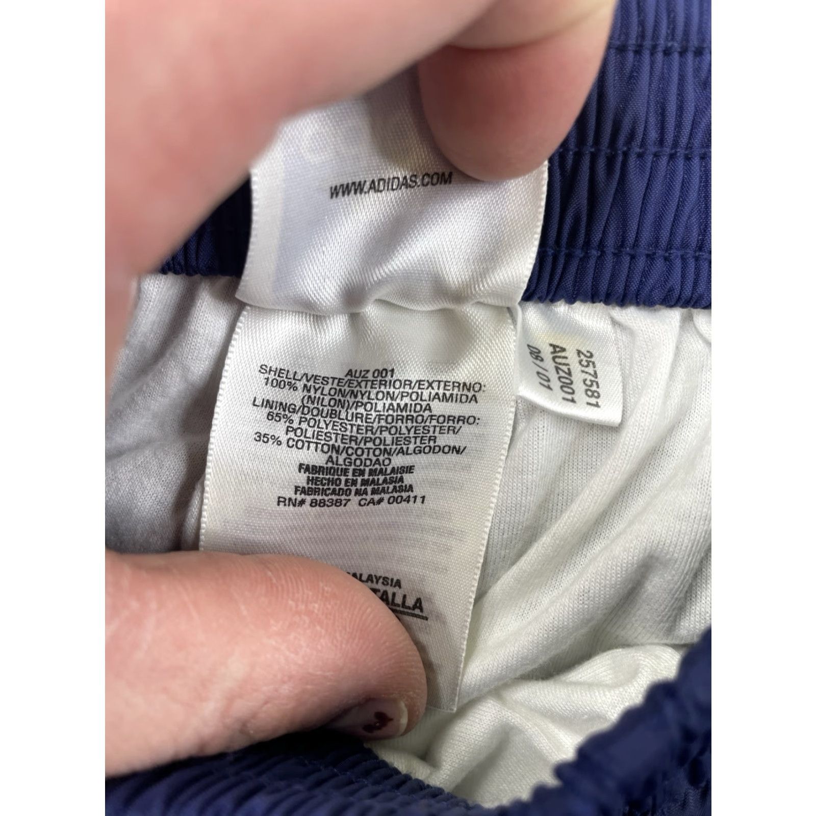 Adidas VINTAGE adidas Pants Nylon Track Snap Button Lined Y2K Mens Large Blue Wide-Leg Track Pants Mens Regular Wide-Leg Blue Nylon Adidas Pants Size US 33 - 4 Thumbnail