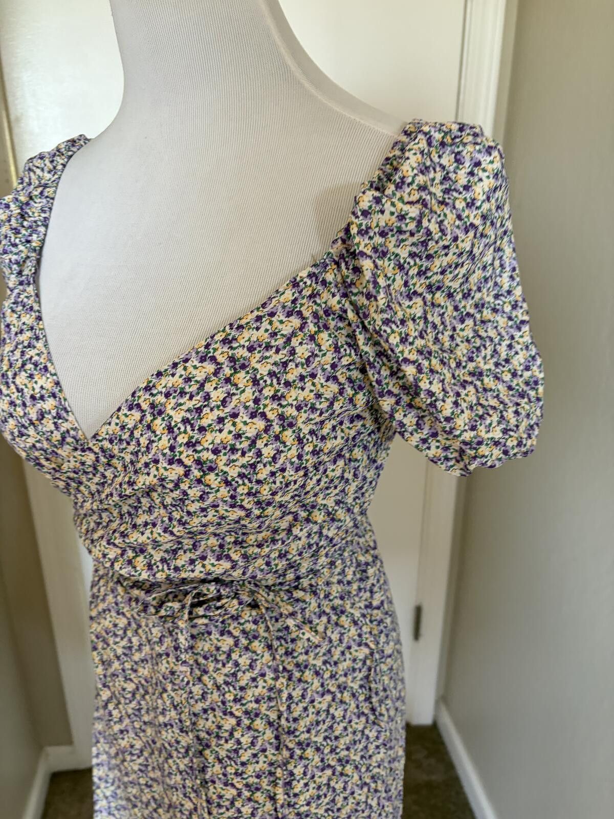 Daytona Dazy wrap floral print dress Size M / US 6-8 / IT 42-44 - 2 Thumbnail