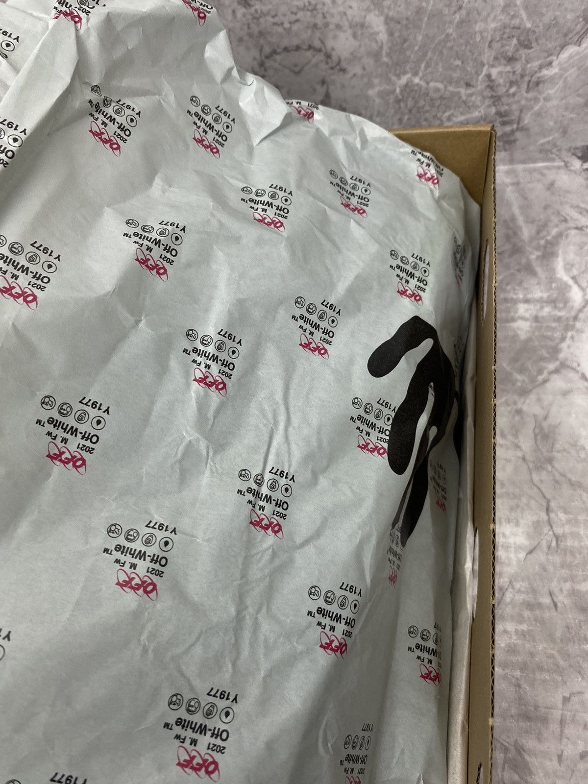 Nike × Off-White Nike Blazer Low Off-White Black Electro Green Size US 8.5 / EU 41-42 - 11 Thumbnail