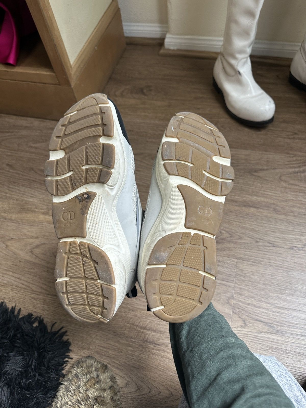 Dior B22 Sneakers Pink and White Size US 10 / EU 43 - 9 Thumbnail