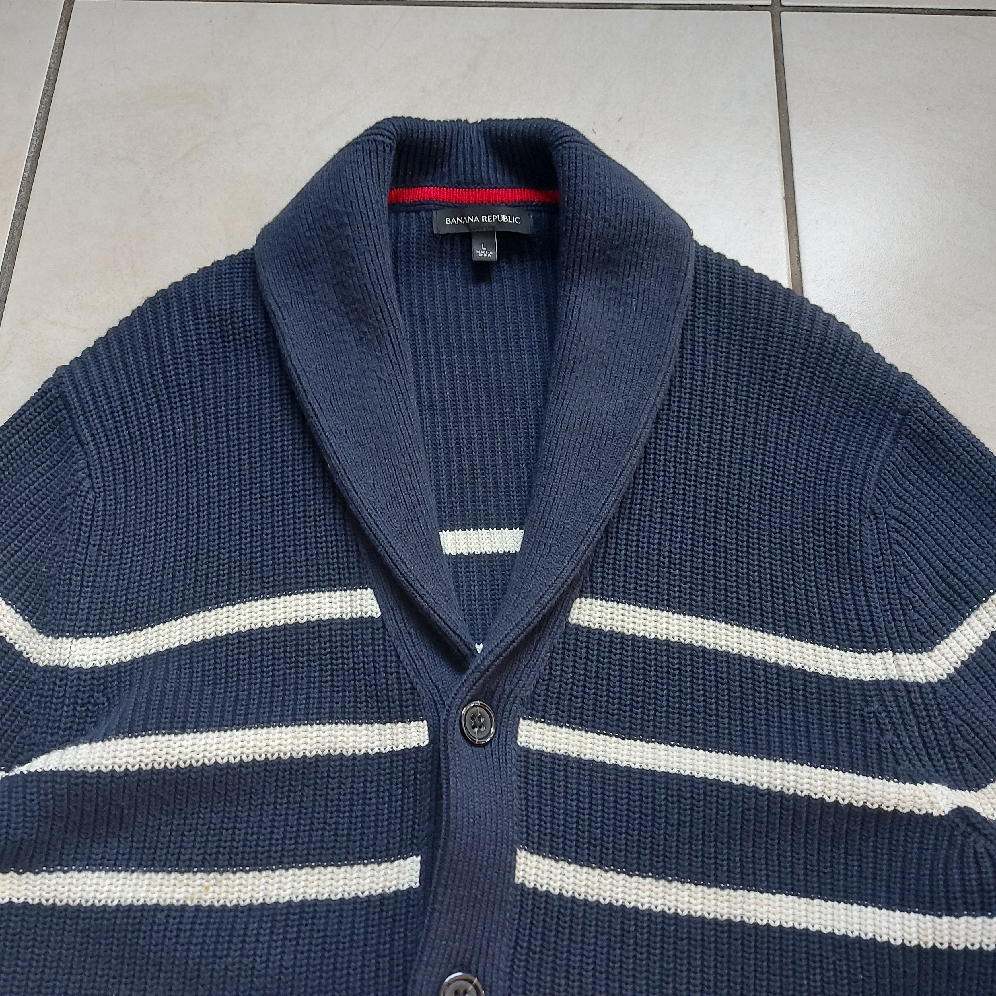 Banana Republic Cardigan Banana Republic navy large Size US L / EU 52-54 / 3 - 3 Thumbnail