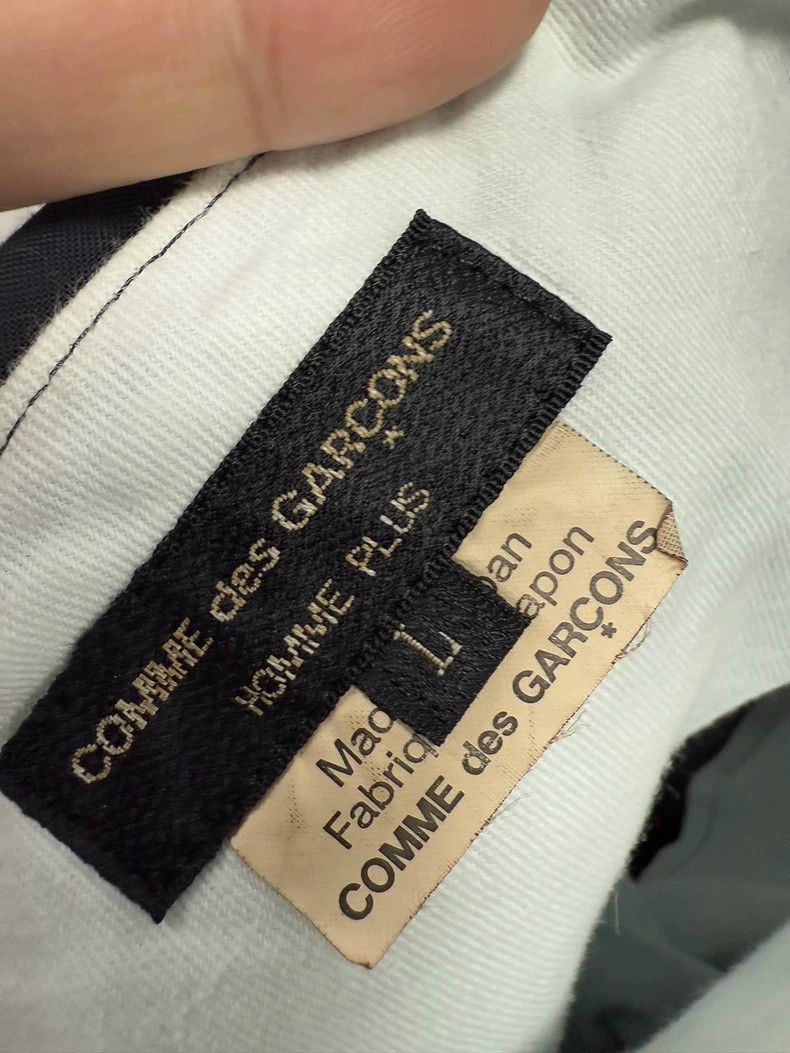 Comme des Garcons Comme Des Garcons Destroy and tear wool skirts and pants Size 26" / US 2 / IT 38 - 6 Thumbnail