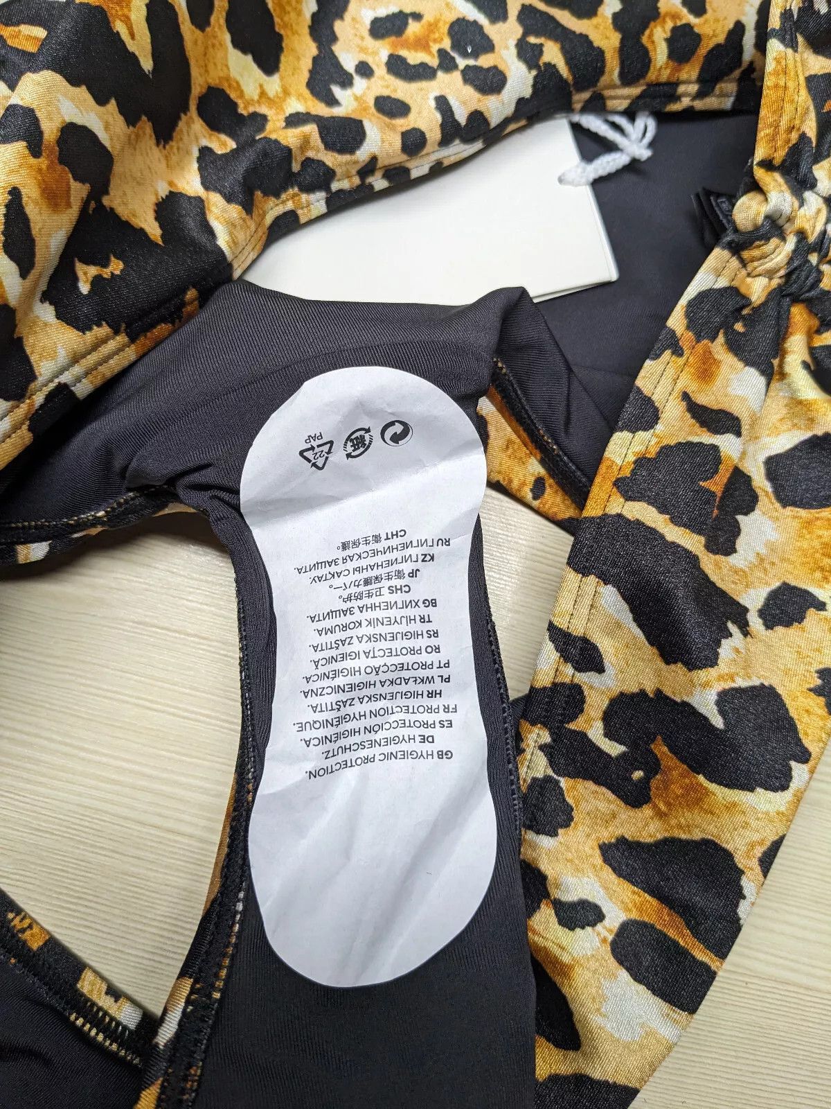 H&M × Paco Rabanne RABANNE H&M LEOPARD-PRINT BIKINI BOTTOMS US18 Size ONE SIZE - 3 Thumbnail