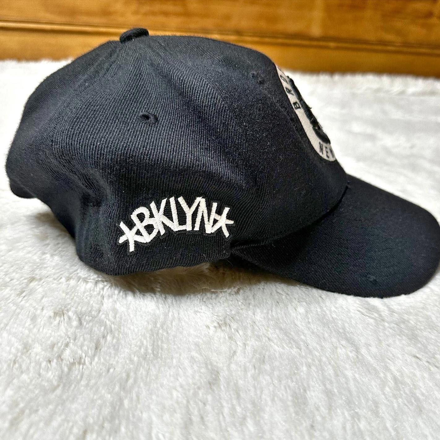 Mitchell & Ness Mitchell & Ness Brooklyn Nets Black Snapback Cap Unisex OS Size ONE SIZE - 4 Thumbnail