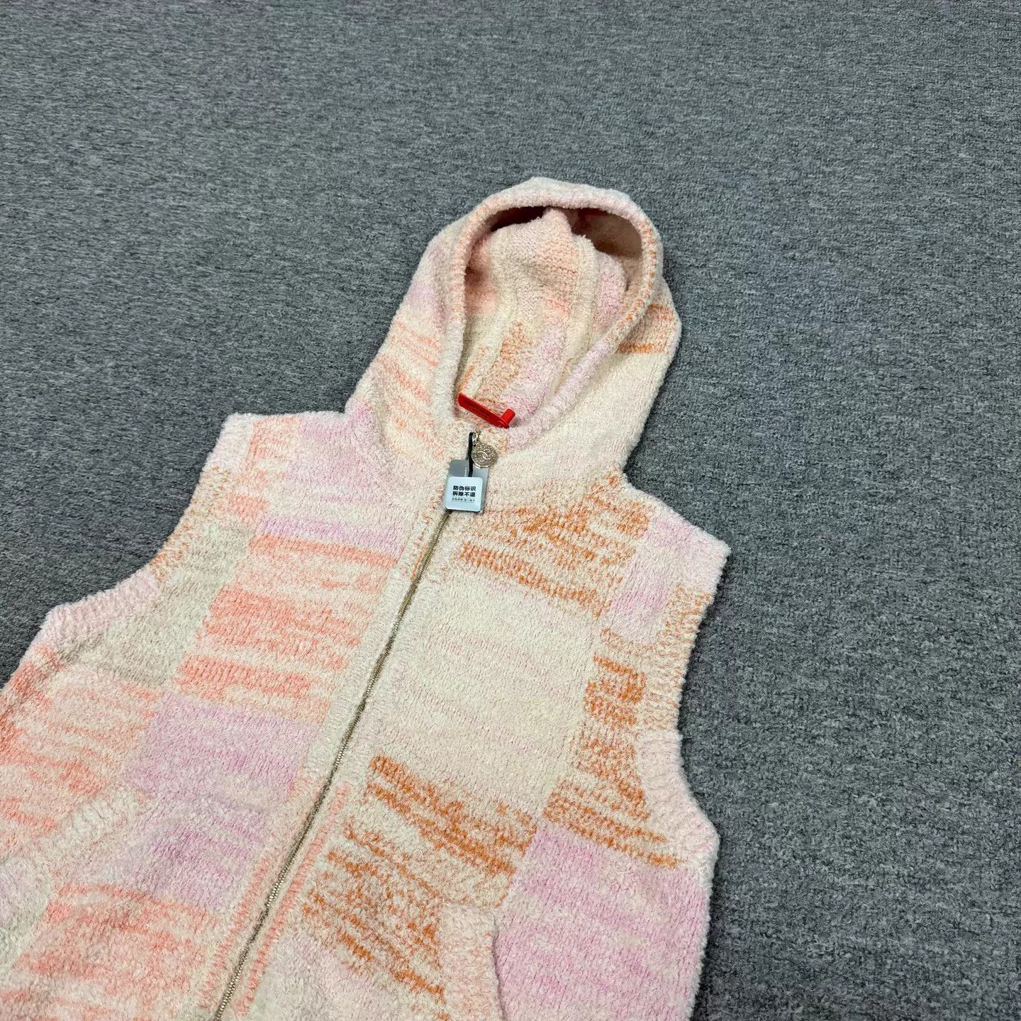 Chanel Chanel Ski Hooded Vest Pink Orange Check 38 Size S / US 4 / IT 40 - 3 Thumbnail