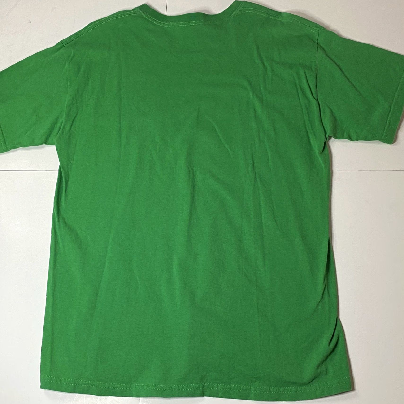 Gildan VINTAGE The Drinking Irish T Shirt Saint Patrick’s Day Party Beer Green L T-Shirt Unisex Adults Mens Womens Size US L / EU 52-54 / 3 - 5 Thumbnail