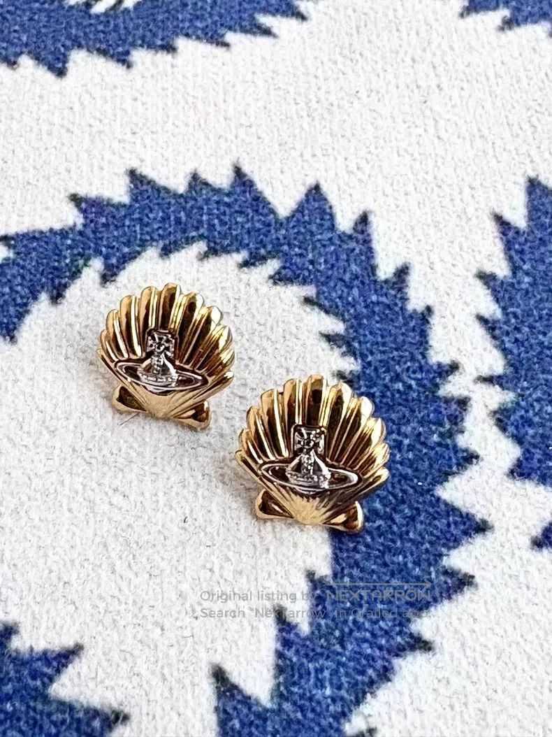 Vivienne Westwood Vivienne Westwood Vintage 3D Golden Shell Saturn Earrings Size ONE SIZE - 1 Thumbnail