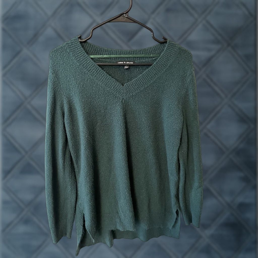 Vintage Cable Gauge Sweater Womens Size Medium Green Long Sleeve Tunic V Neck Size M / US 6-8 / IT 42-44 - 1 Thumbnail