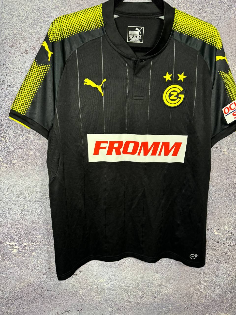 Puma × Vintage Grasshopper Club Zurich 2018/19 Puma Soccer Jersey Size US L / EU 52-54 / 3 - 3 Thumbnail