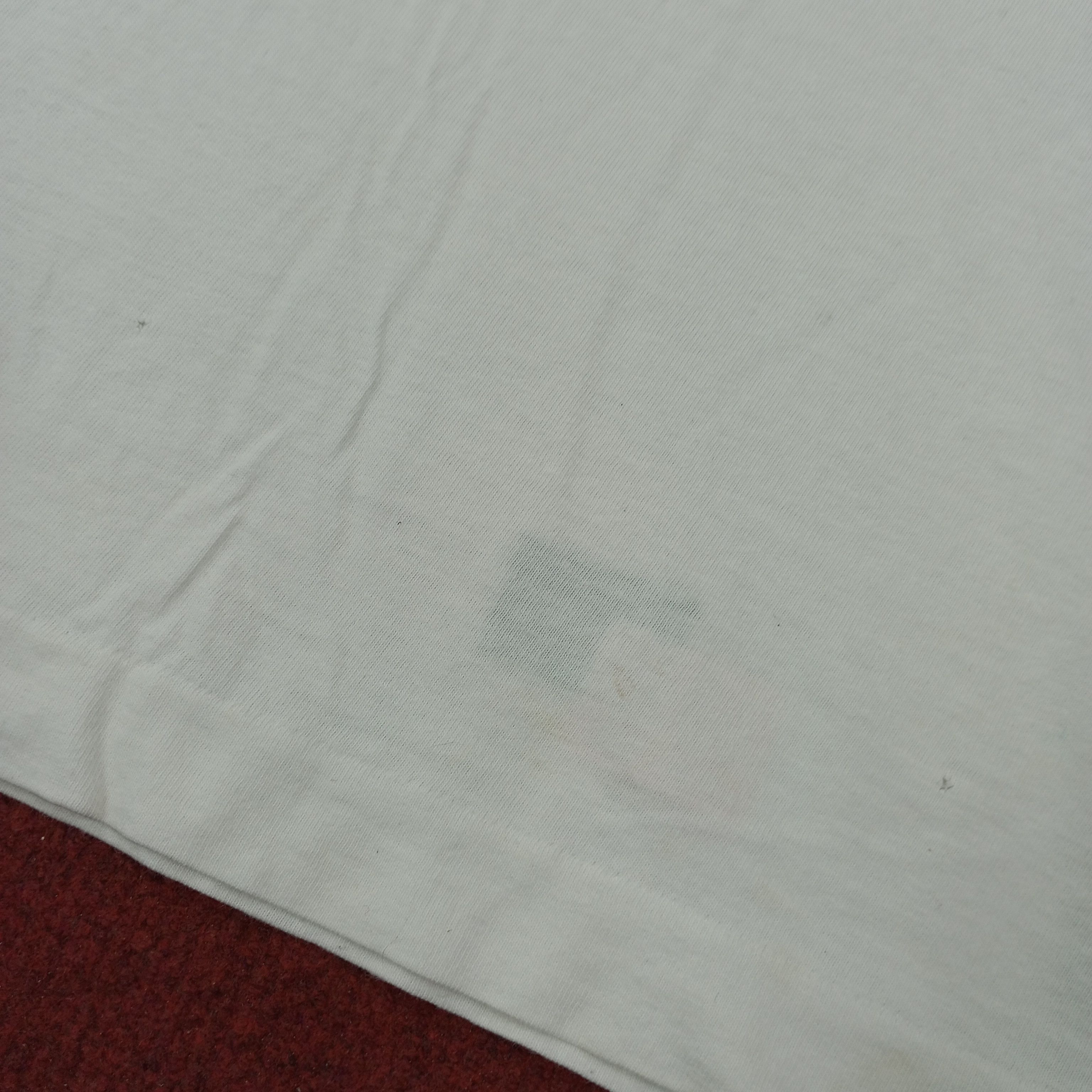 Comme des Garcons Vintage Comme des Garcons Japanese Brand Tshirt c239n31 Size US S / EU 44-46 / 1 - 5 Thumbnail