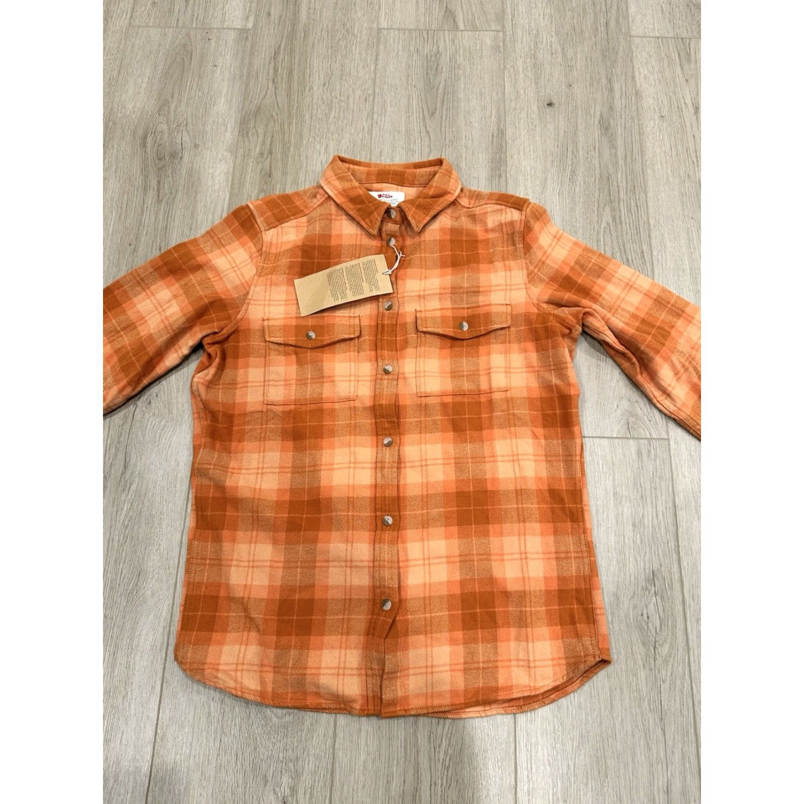 Vintage NWT Fjallraven Women's Ovik Heavy Flannel Shirt Long Sleeve Orange Plaid Size S Size S / US 4 / IT 40 - 3 Thumbnail