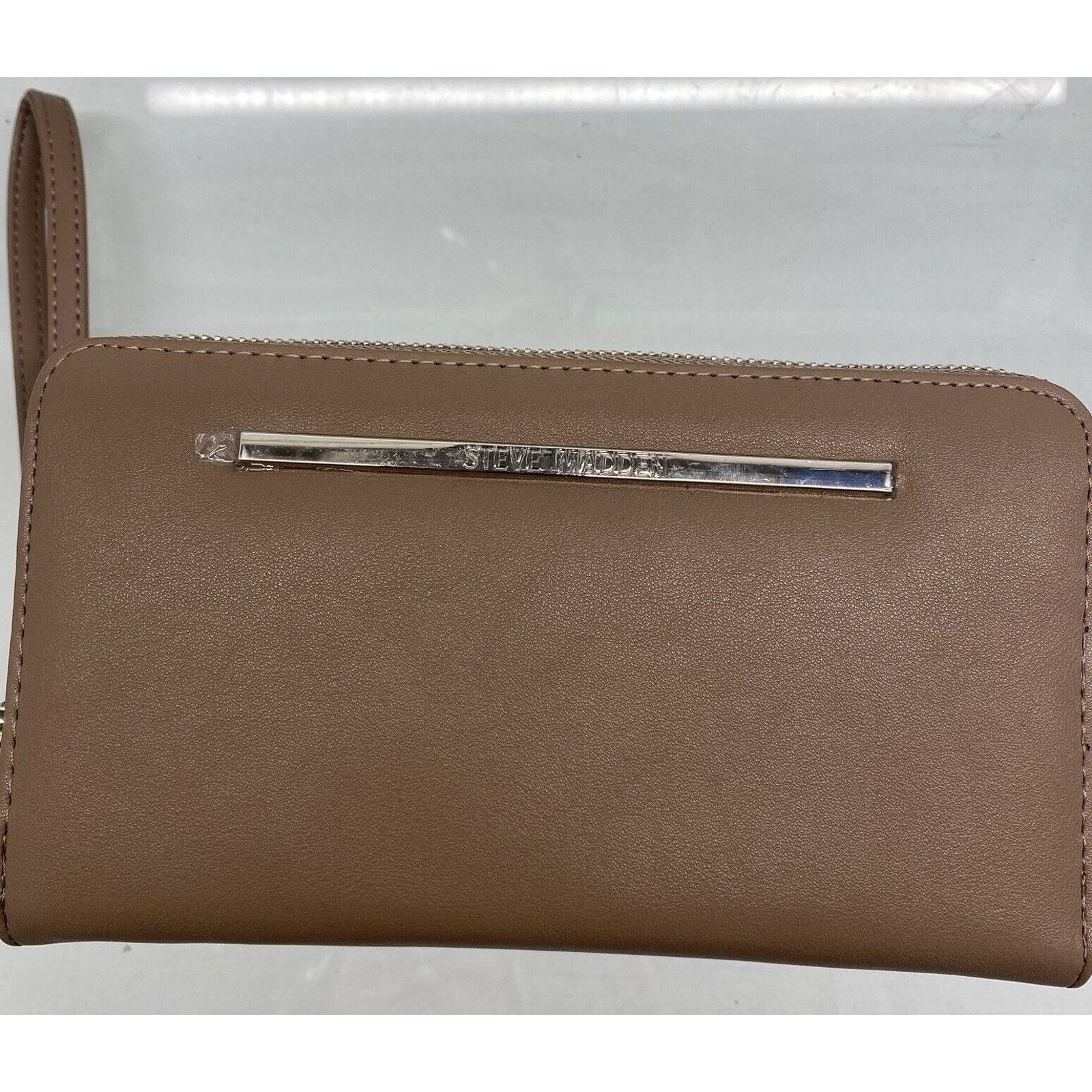 Steve Madden Steve Madden Zip Around Wristlet Wallet Nude NEW Size ONE SIZE - 3 Thumbnail
