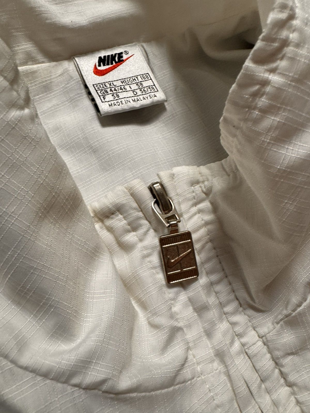 NIKE COURT VINTAGE BASIC LOGO OVERSIZE NYLON LIGHT JACKET