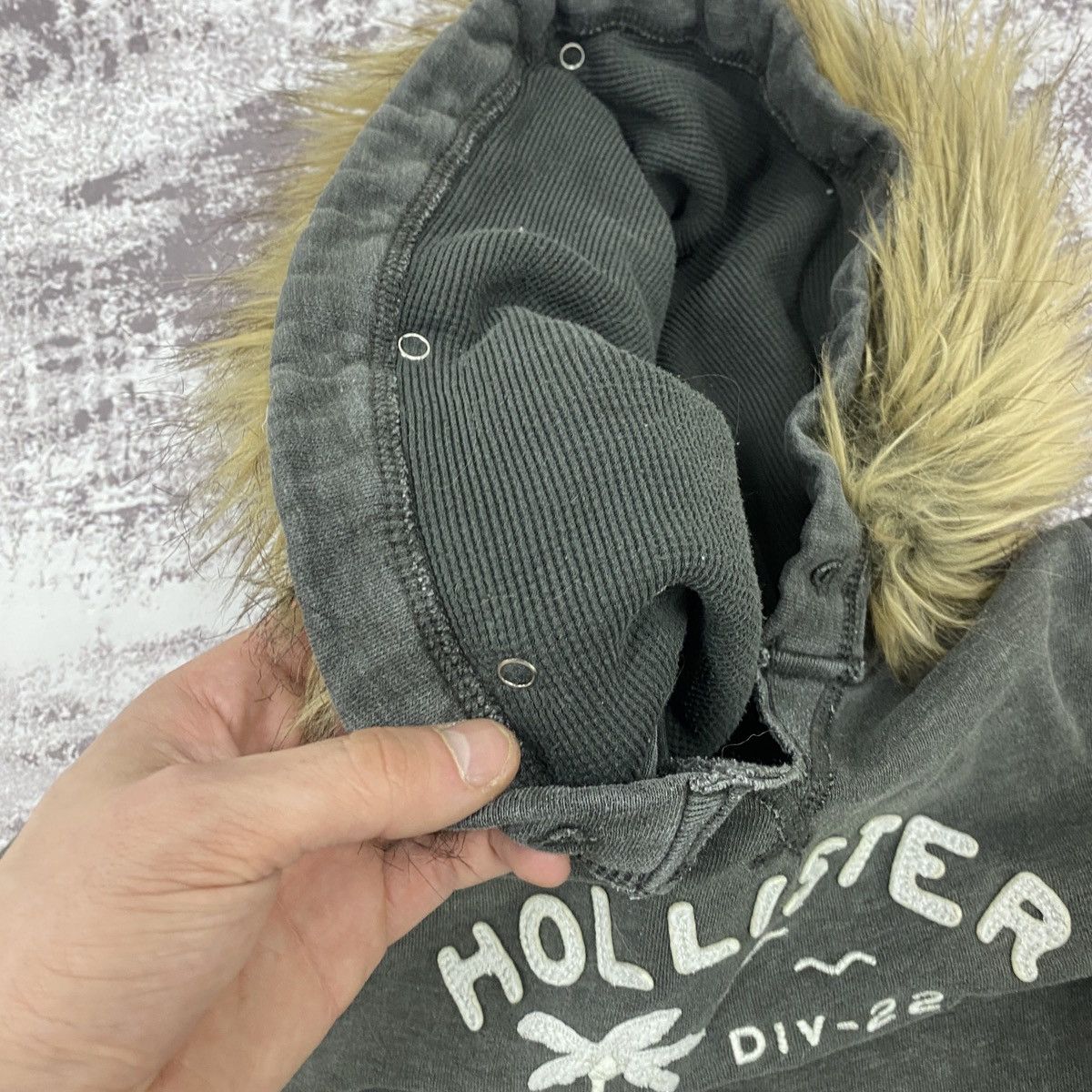 Hollister Vintage Hollister Faux Fur Hoodie Size US XS / EU 42 / 0 - 4 Thumbnail