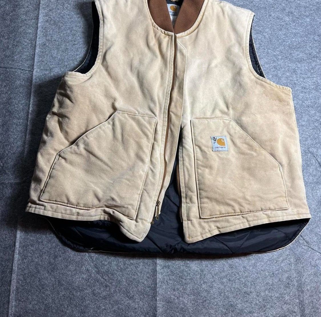 Carhartt Carhartt Duck Canvas Quilted Vest XL Brown USA Made Vintage Size US XL / EU 56 / 4 - 1 Thumbnail
