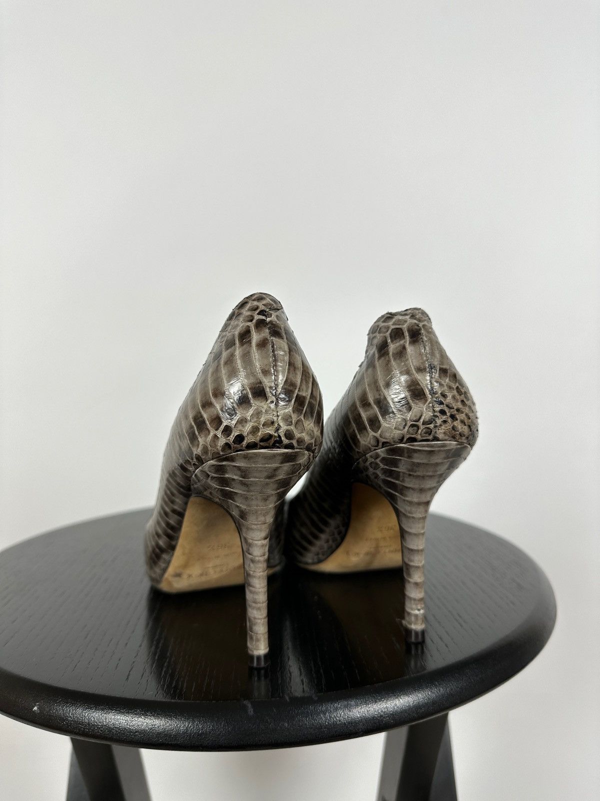Jimmy Choo Jimmy Choo Pumps Croc Embossed Heels Pointed Toe Size 36 1/2 Size US 6.5 / IT 36.5 - 3 Thumbnail