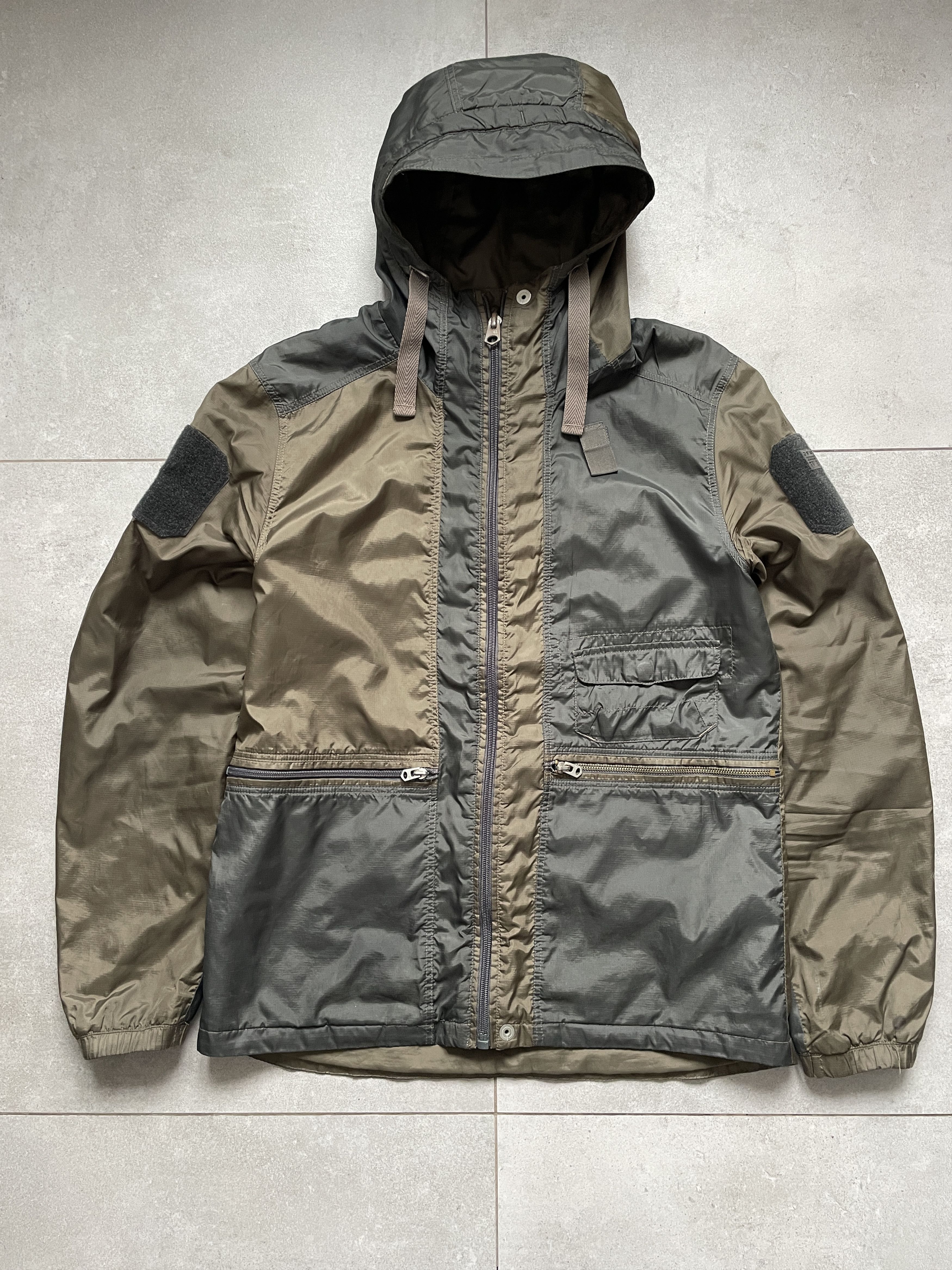 G-Star G-STAR RAW MILITARY UTILITY WINDBREAKER LIGHT KHAKI JACKET Size US L / EU 52-54 / 3 - 1 Thumbnail