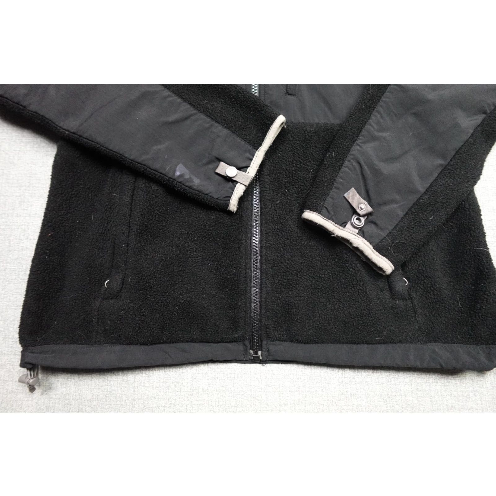 The North Face The North Face Denali Jacket Women M Black Solid Logo Regular Fit Long Sleeve Front Zip Winter Fall Spring 90s Outdoors Mens Womens Girls Size M / US 6-8 / IT 42-44 - 3 Thumbnail