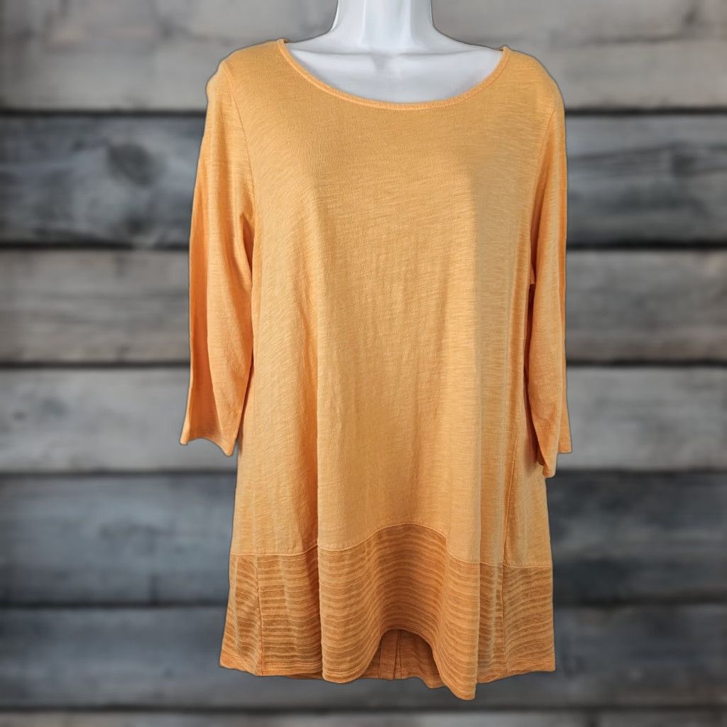 Soft Surroundings Soft Surroundings Womens Top 3/4 Sleeve Blouse Orange L/Large Pullover Cotton Blend Back Buttons Shirt Womens Size L / US 10 / IT 46 - 1 Thumbnail