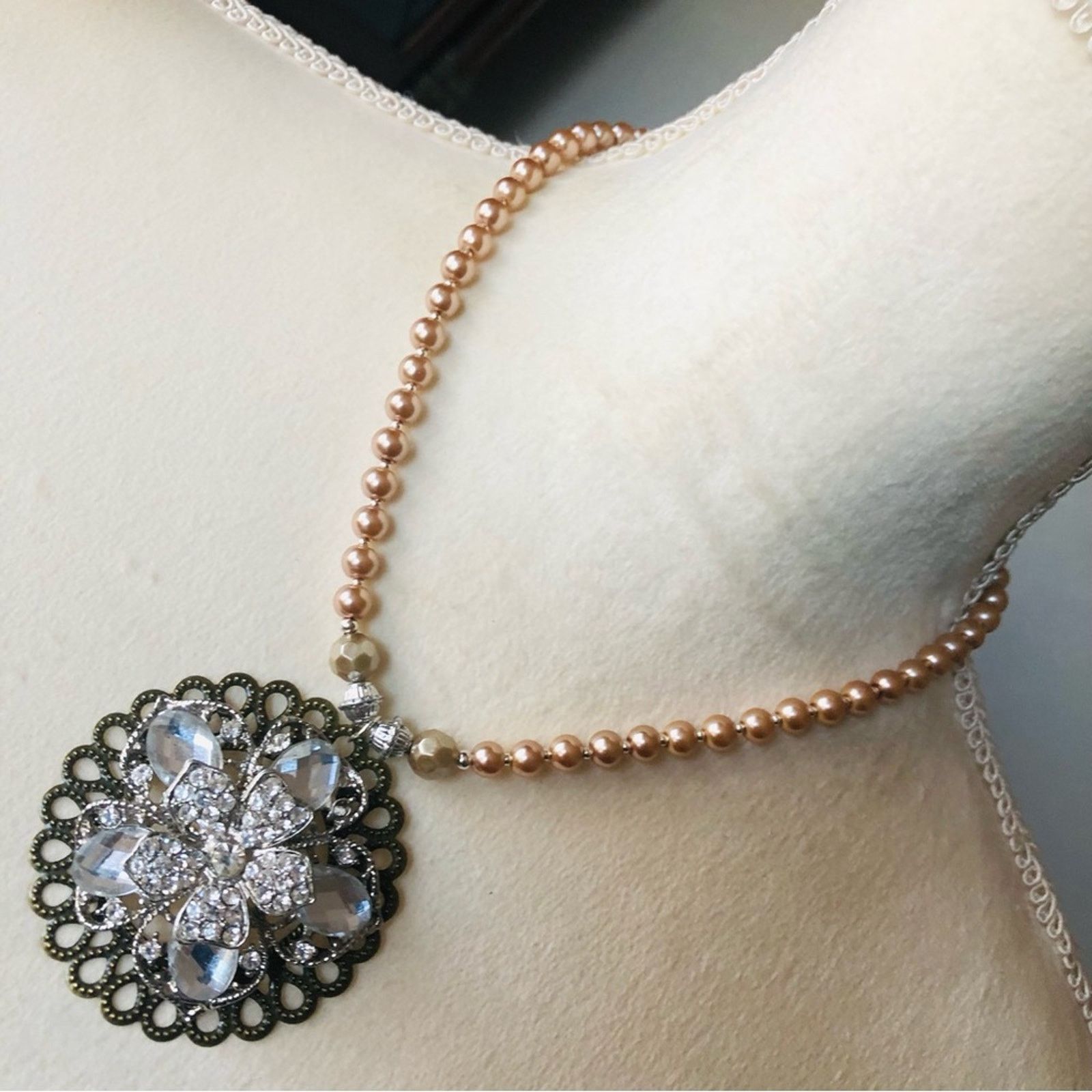 Handmade Handcrafted repurpose floral stone filigree Pearl necklace Size ONE SIZE - 1 Thumbnail