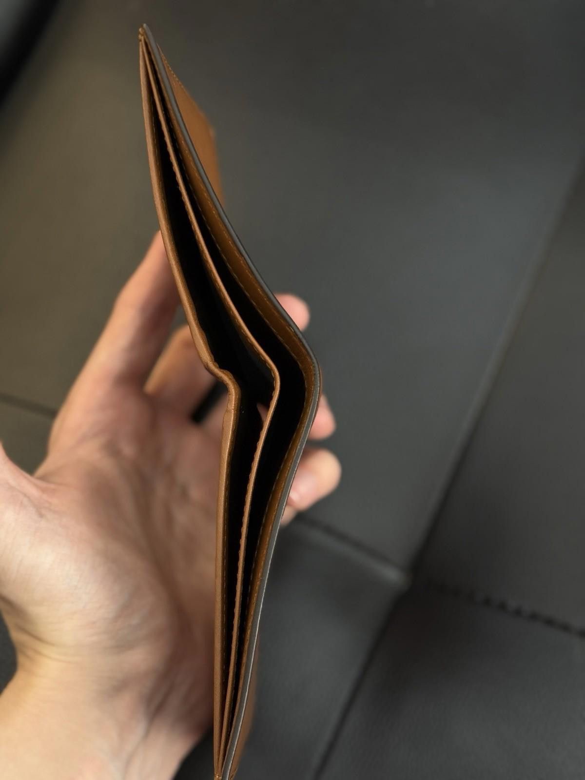 Gucci GUCCI Bifold Wallet Leather Authentic Box $595 Retail Brown Size ONE SIZE - 11 Thumbnail