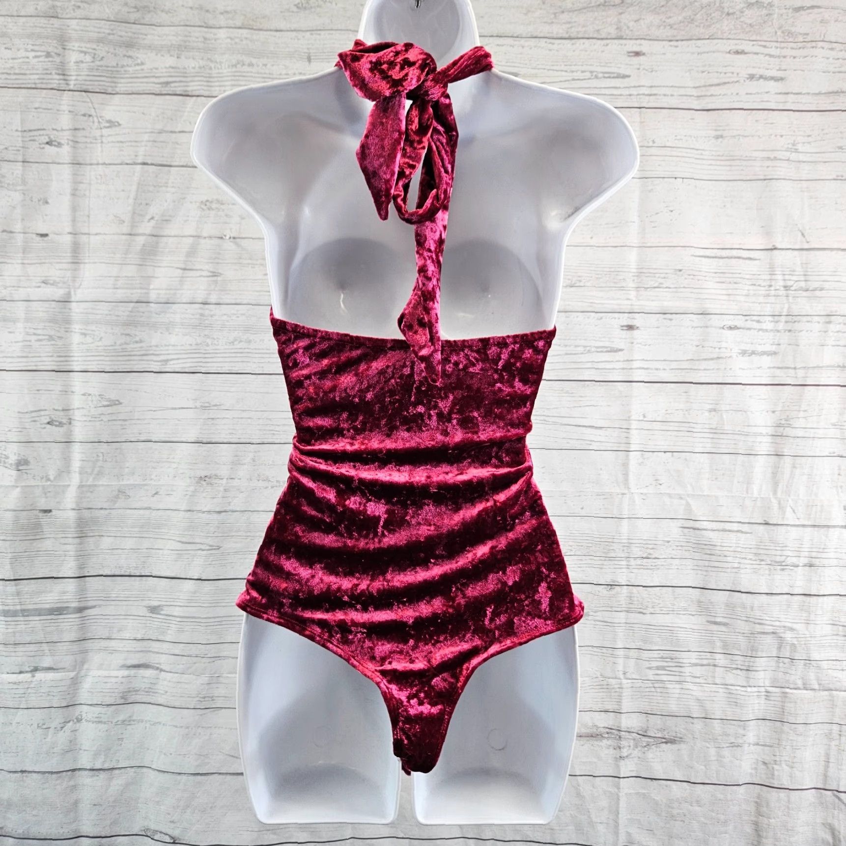 Lulus Lulus Womens Velvet Halter Bodysuit Size M Red Wine Crushed Velvet Sleeveless Adults Womens Size M / US 6-8 / IT 42-44 - 4 Thumbnail