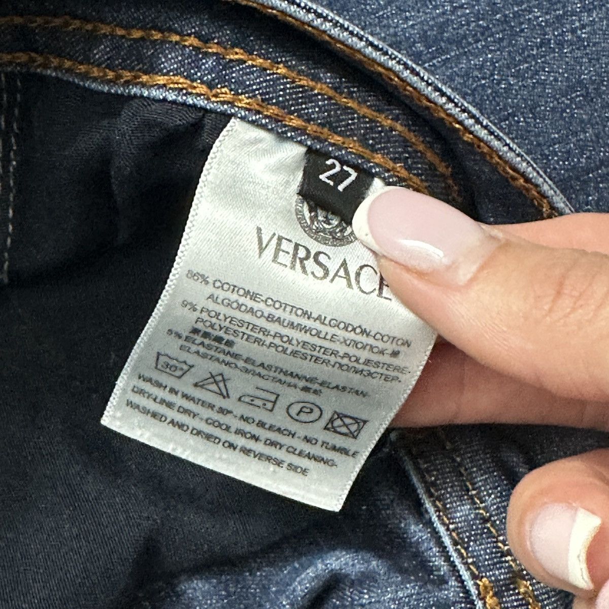 Designer Versace jeans vintage luxury brand Size 26" / US 2 / IT 38 - 5 Thumbnail