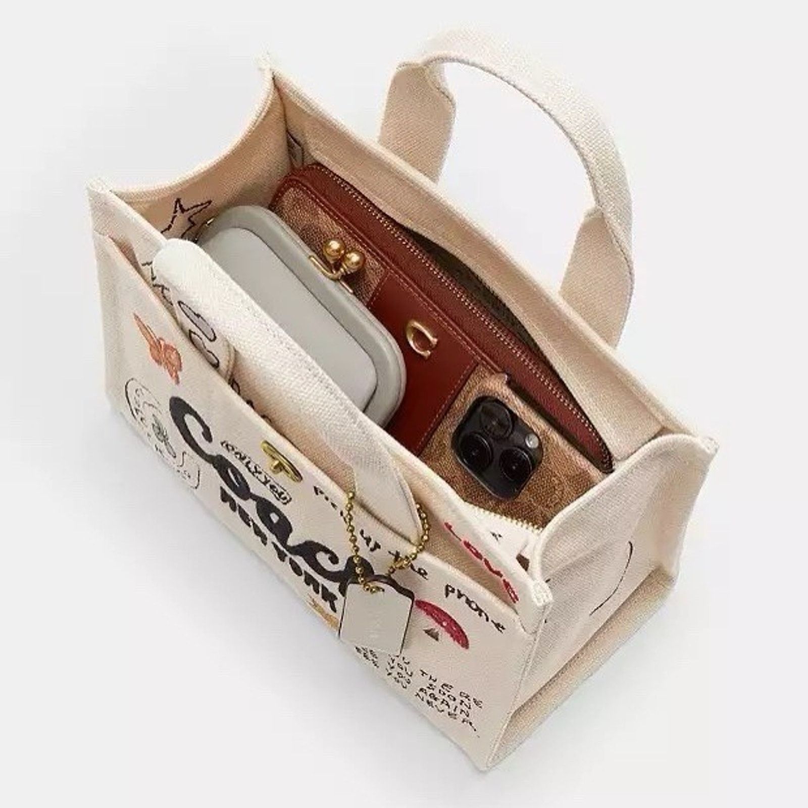 Coach NWT Coach Cargo Tote Bag 26 With Sketch Print CAM64 Handbag Size ONE SIZE - 10 Thumbnail