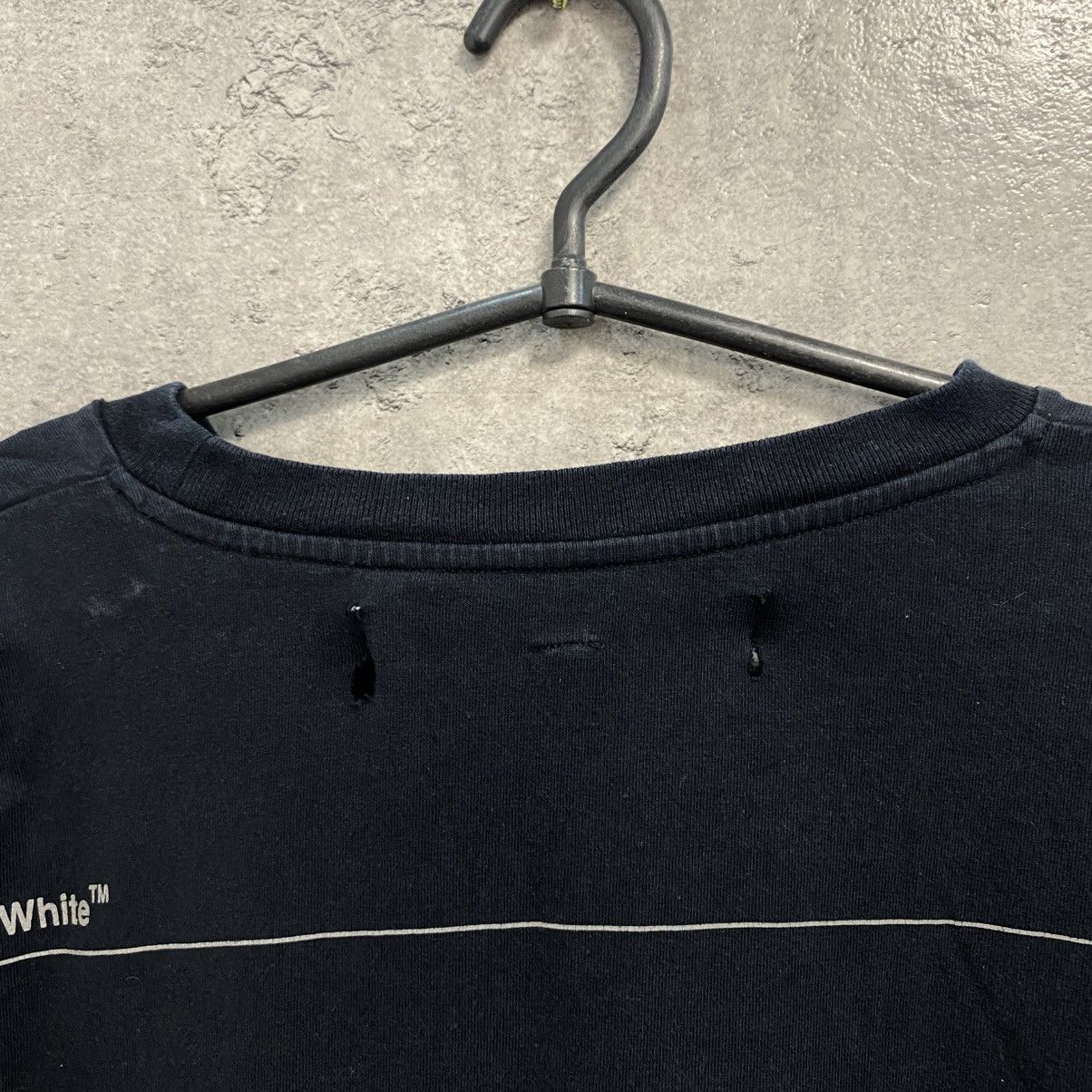 Off-White Off white long sleeve big logo rare Size US S / EU 44-46 / 1 - 5 Thumbnail