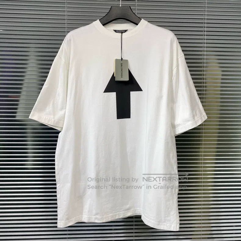 Balenciaga Balenciaga Short-sleeve T-shirt arrow WiFi signal print Size US XS / EU 42 / 0 - 1 Thumbnail