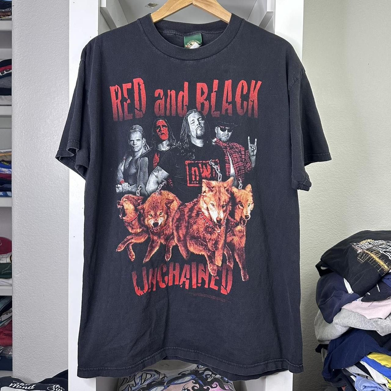 WCW/nWo 1998 90s Vintage WCW NWO Unchained Wrestling T shirt Size US XL / EU 56 / 4 - 2 Thumbnail