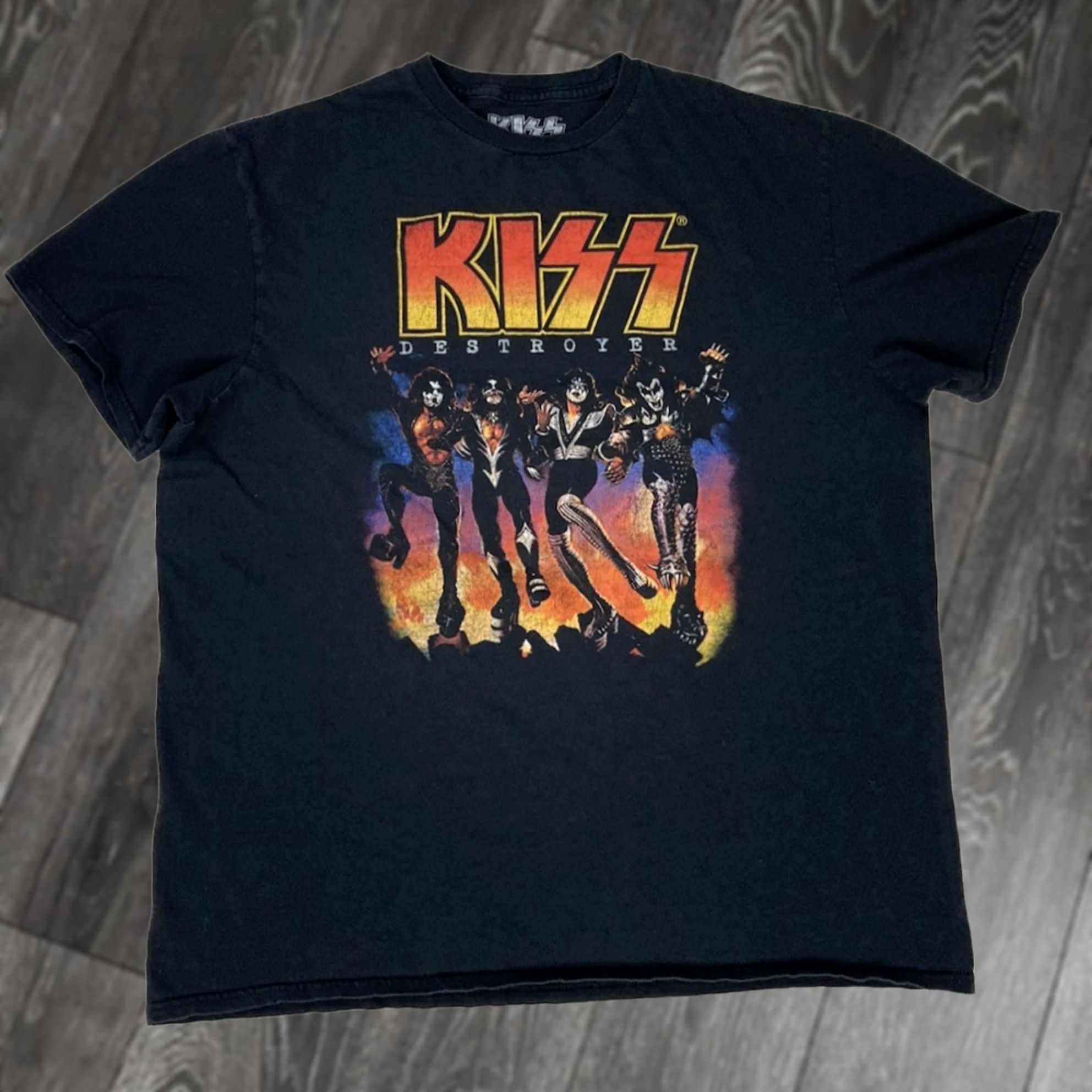 Vintage Kiss T-Shirt Women L Black Short Sleeve Crew Neck Graphic Music Retro Size L / US 10 / IT 46 - 1 Thumbnail