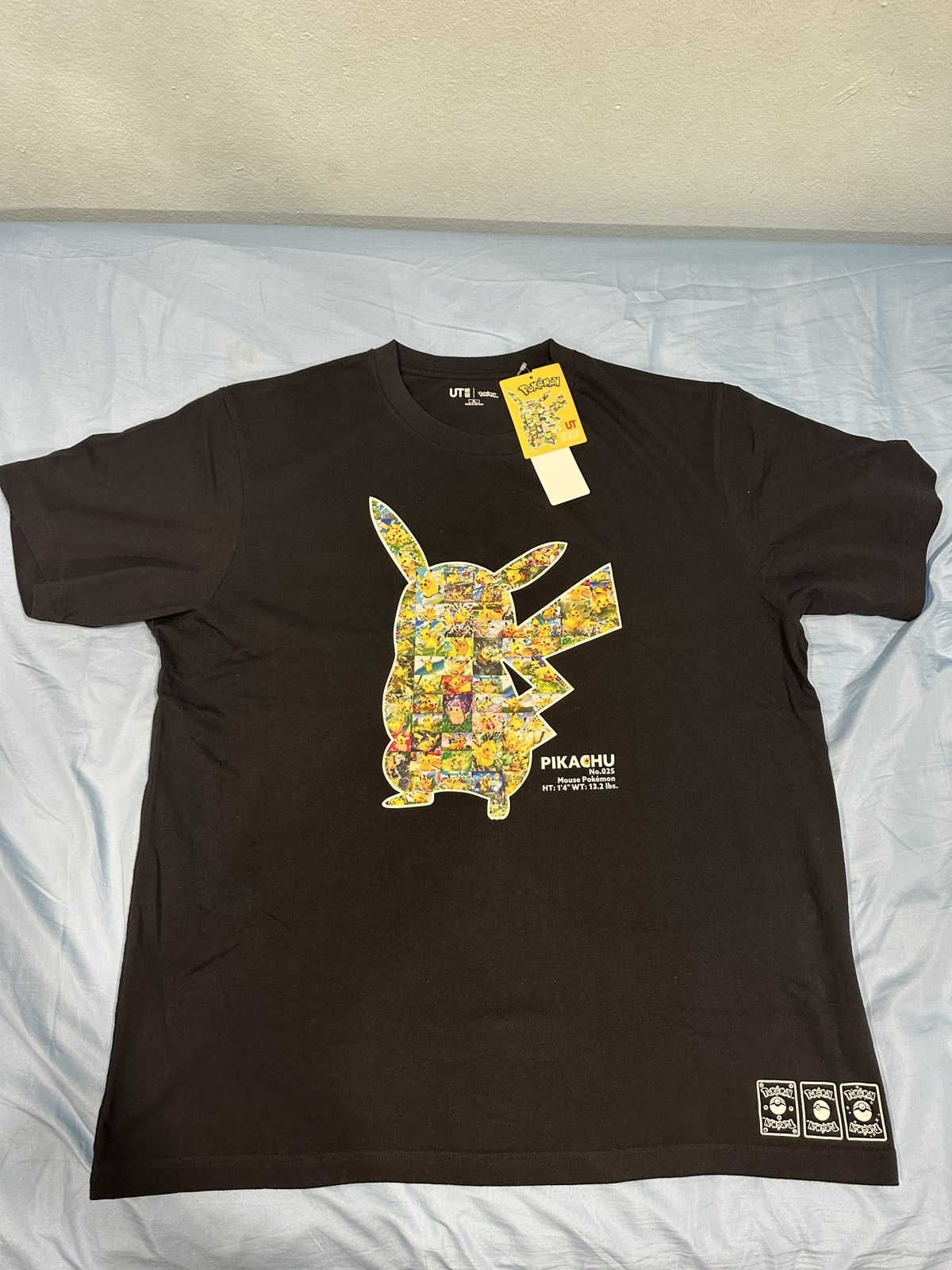 SZ XL US SIZE UNIQLO UT x Pokémon Pikachu Black T-Shirt