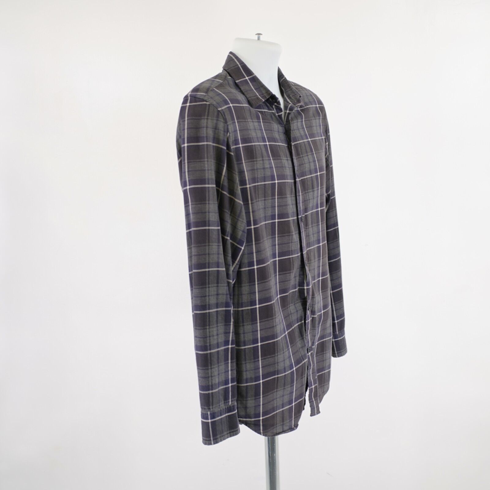 Banana Republic Banana Republic Blue Gray Flannel Plaid Small 14-14.5 Collar Size US S / EU 44-46 / 1 - 9 Thumbnail