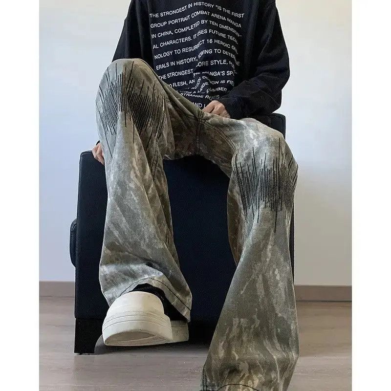 Japanese Brand Retro loose camouflage embroidered jeans Size US 32 / EU 48 - 2 Thumbnail