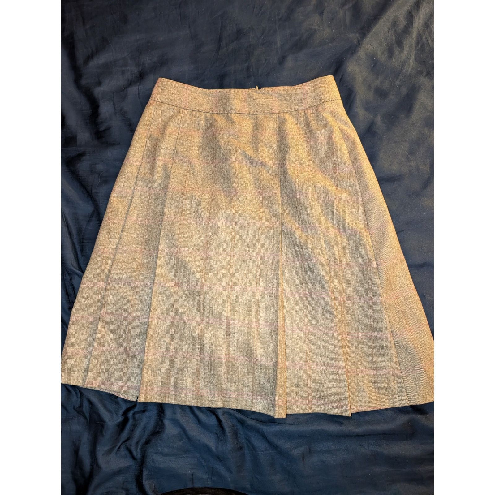 Brooks Brothers Black Fleece Brooks Brothers Pleated Skirt Loro Piana Italian Wool Size 8 Size 30" / US 8 / IT 44 - 1 Thumbnail