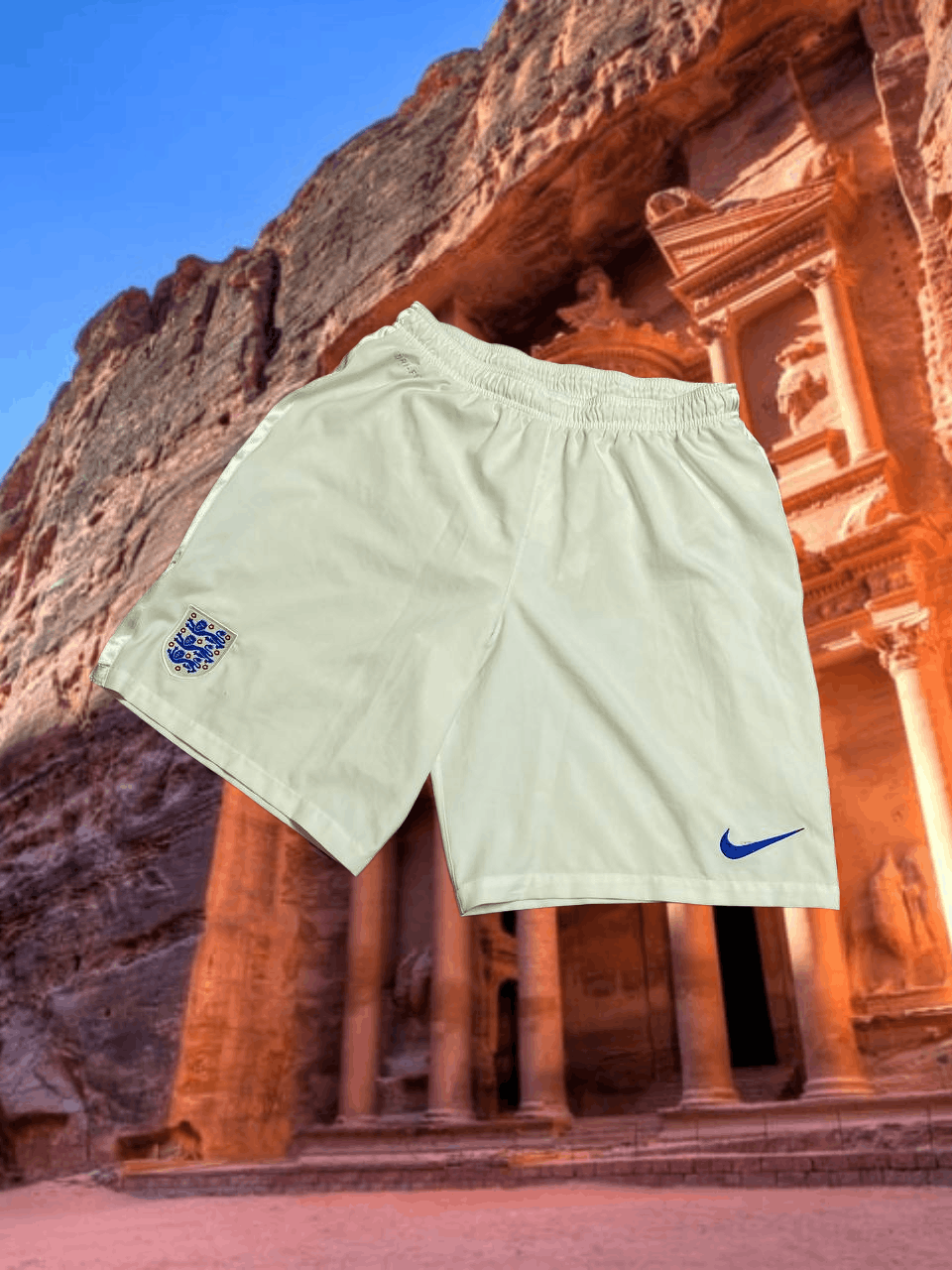 Nike NIKE shorts DRI-FIT logo Vintage Y2K football ENGLAND Size US 36 / EU 52 - 1 Thumbnail