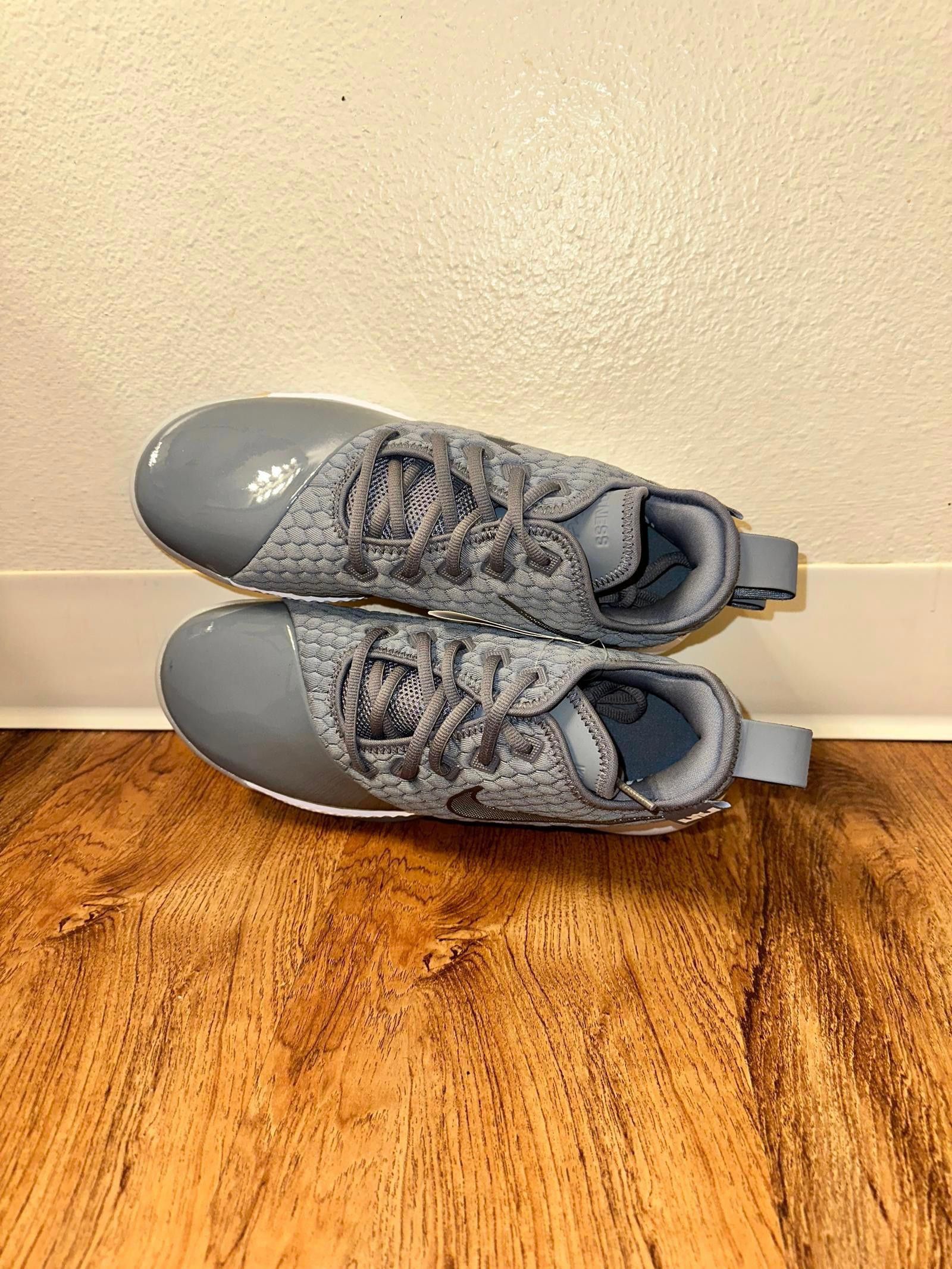 Nike Lebron Witness 3 Cool Grey Sample Size US 9 / EU 42 - 6 Thumbnail