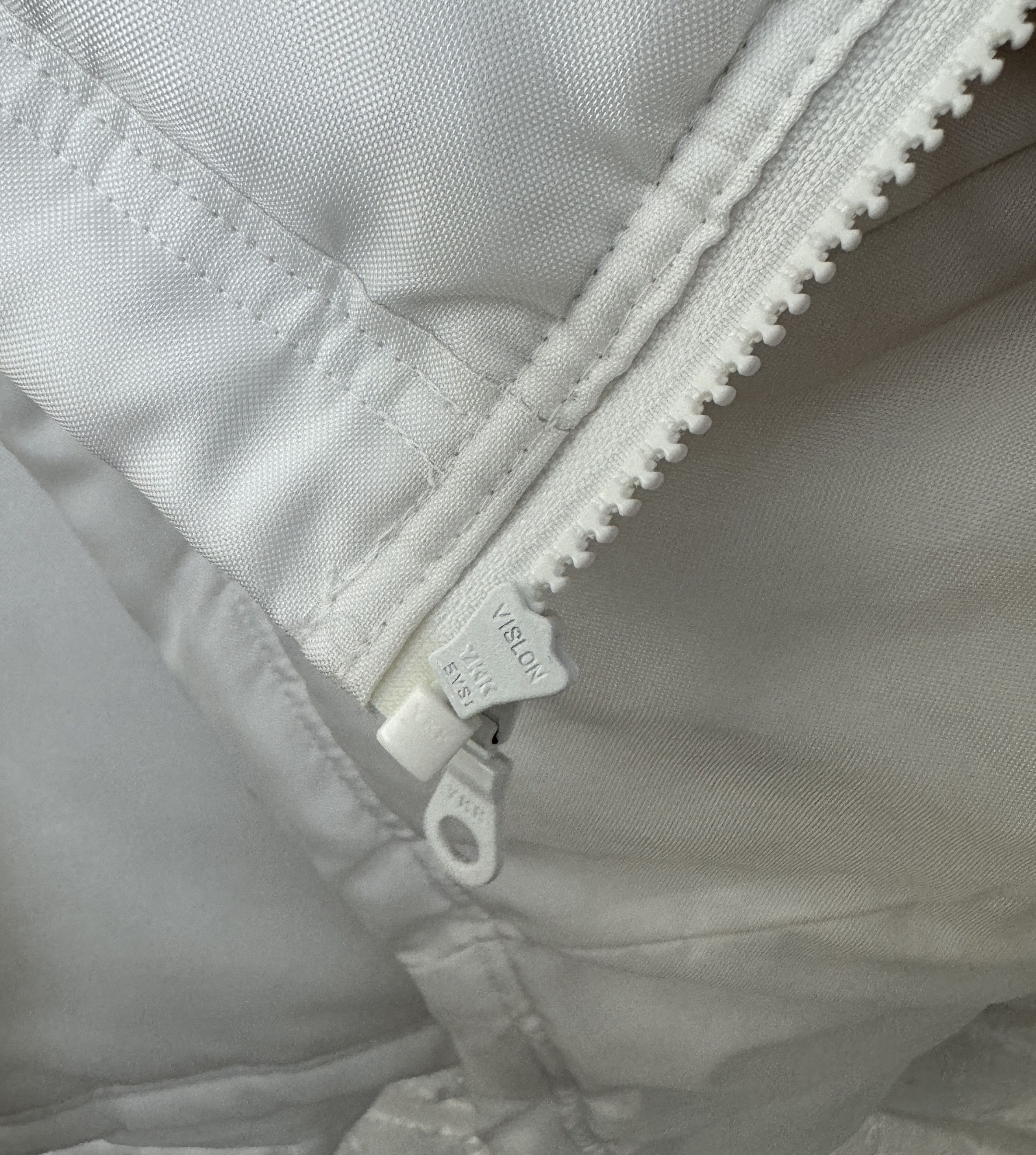Nike Insulated Jacket Puffer Big Logo Swoosh White Size XL