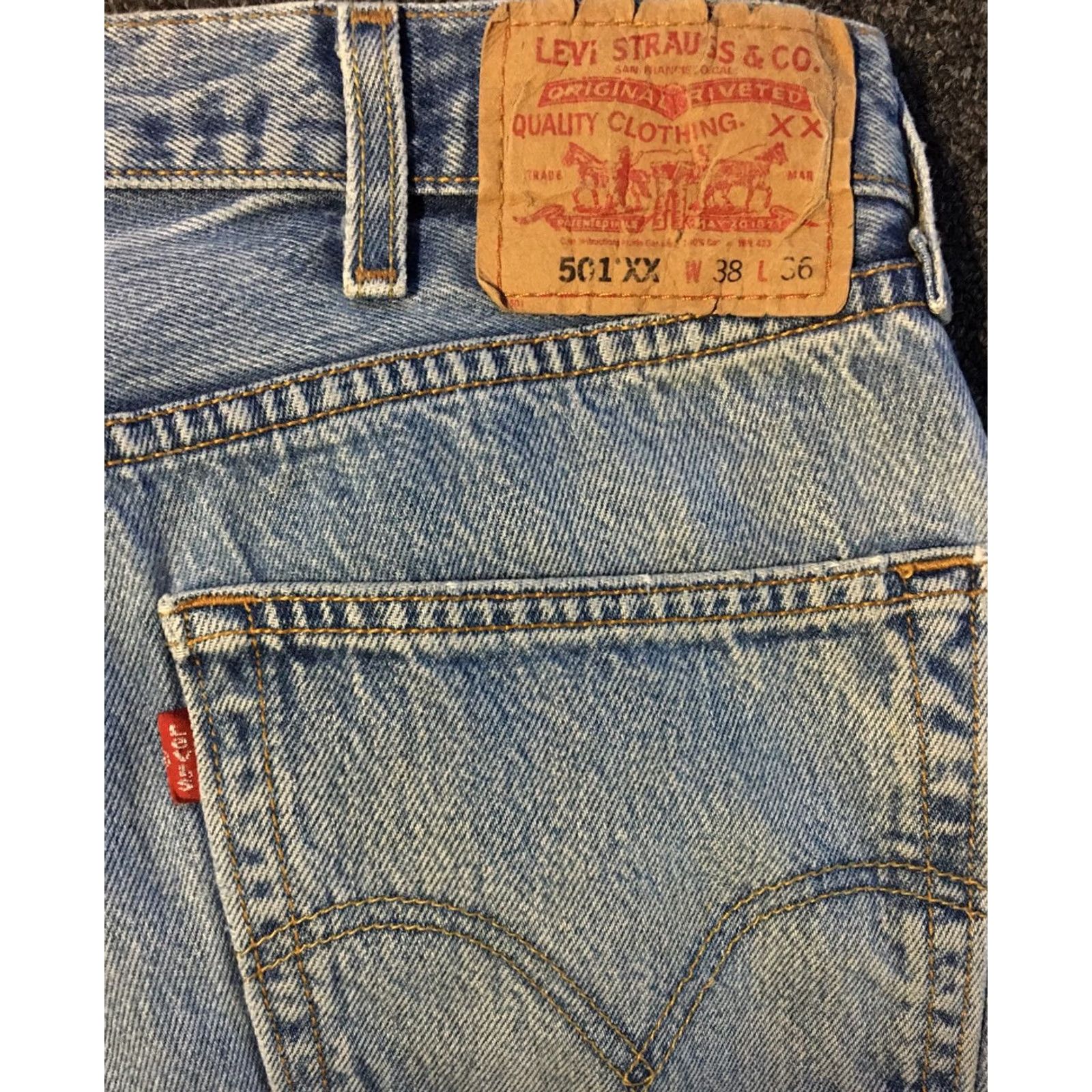 Levi's Levi's 501XX Jeans Button Fly Regular 36 Blue Denim Vintage 90s Grunge Punk Biker Straight Rise 32in Mens Size US 36 / EU 52 - 5 Thumbnail
