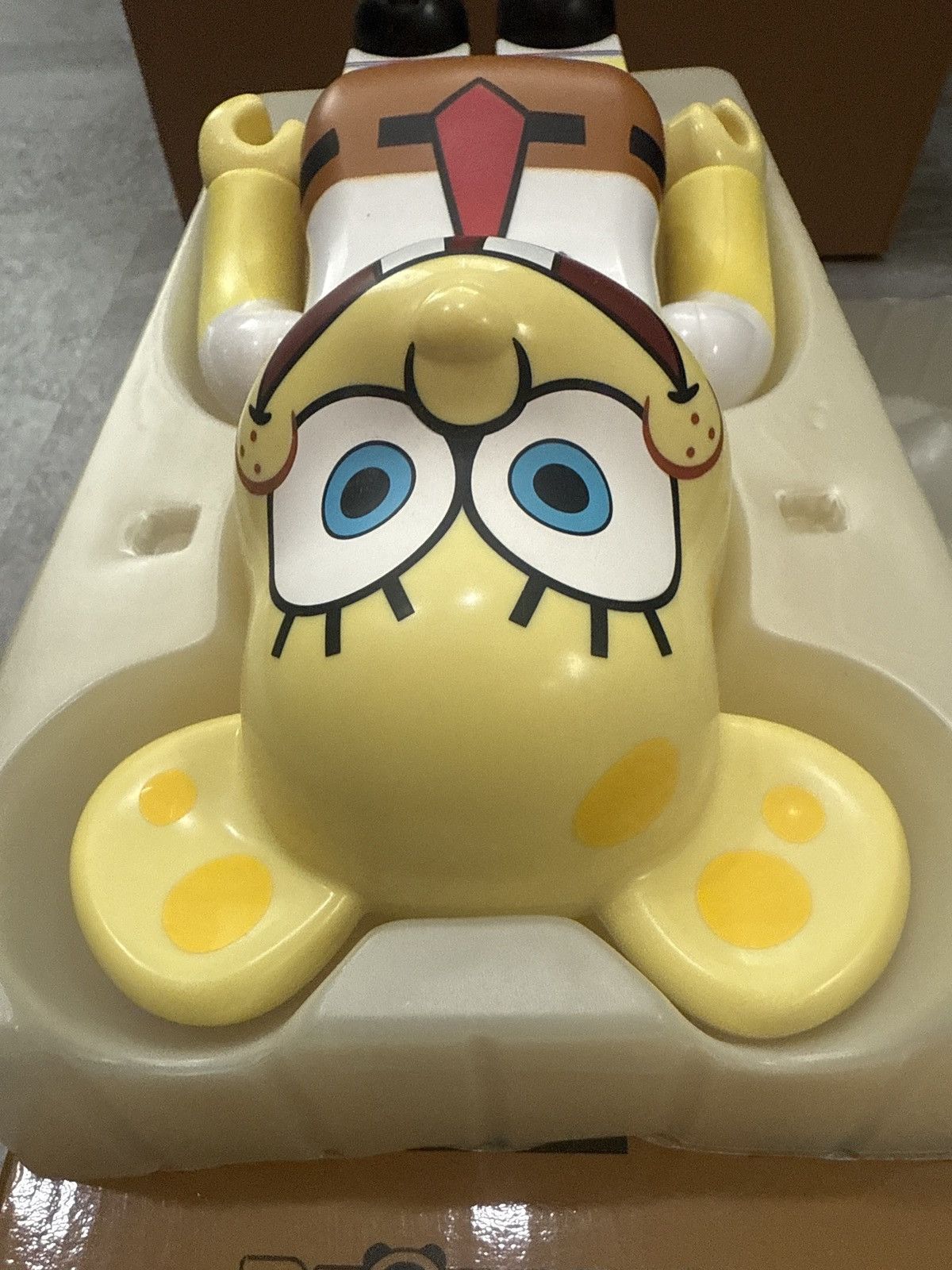 Medicom Toy Spongebob Squarepants 400% Medicom Toy (2009) Be@rbrick Size ONE SIZE - 1 Thumbnail