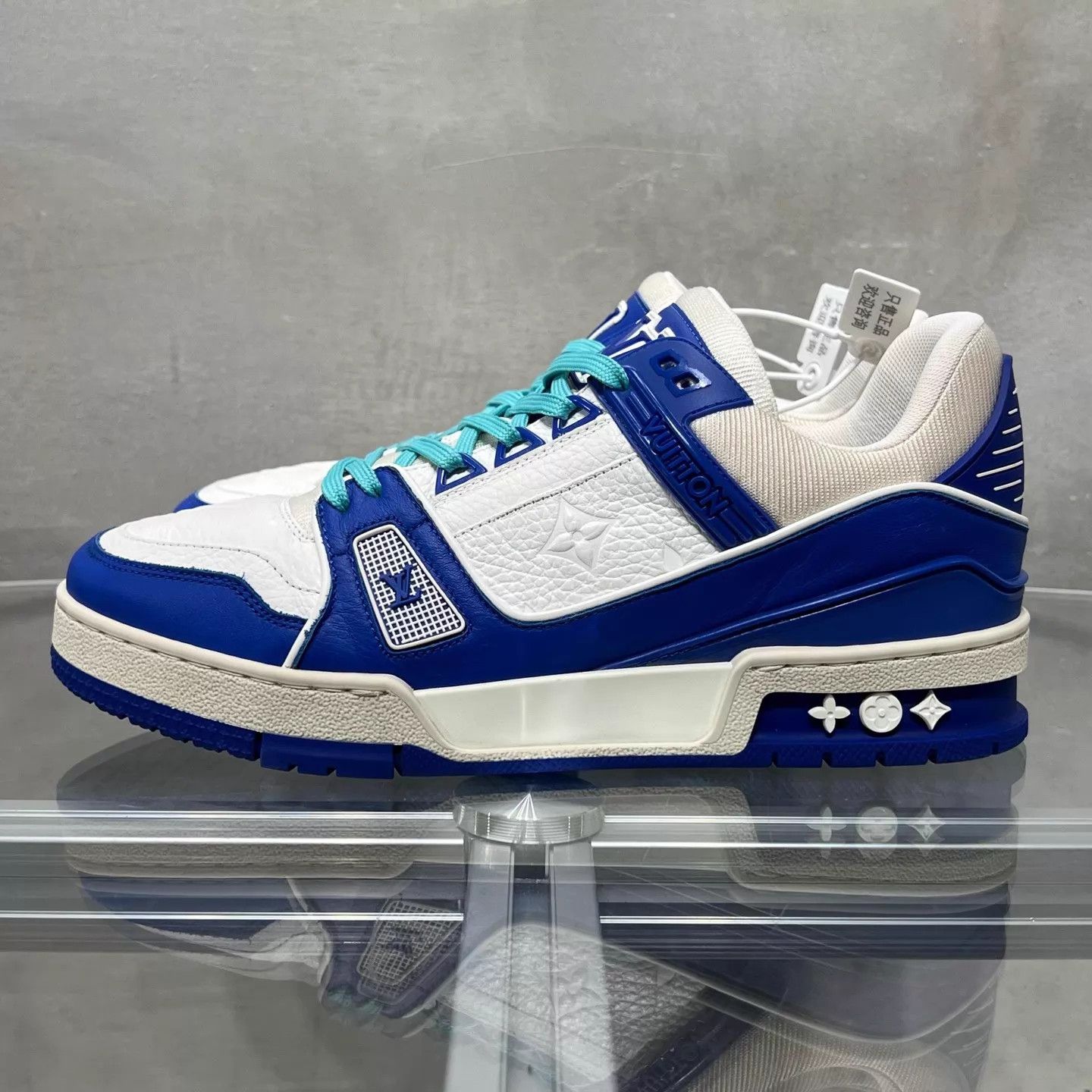 Louis Vuitton LVTrainer White Blue Embossed UK5.5 39.5 YH25043 Size US 6.5 / EU 39-40 - 3 Thumbnail